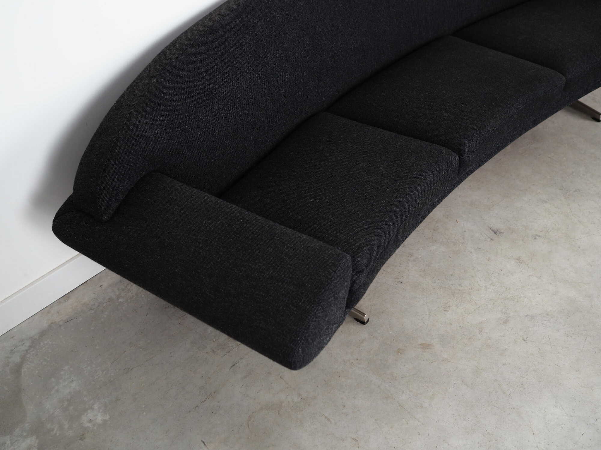 Capri Sofa Textil Graphit 1960er Jahre 5