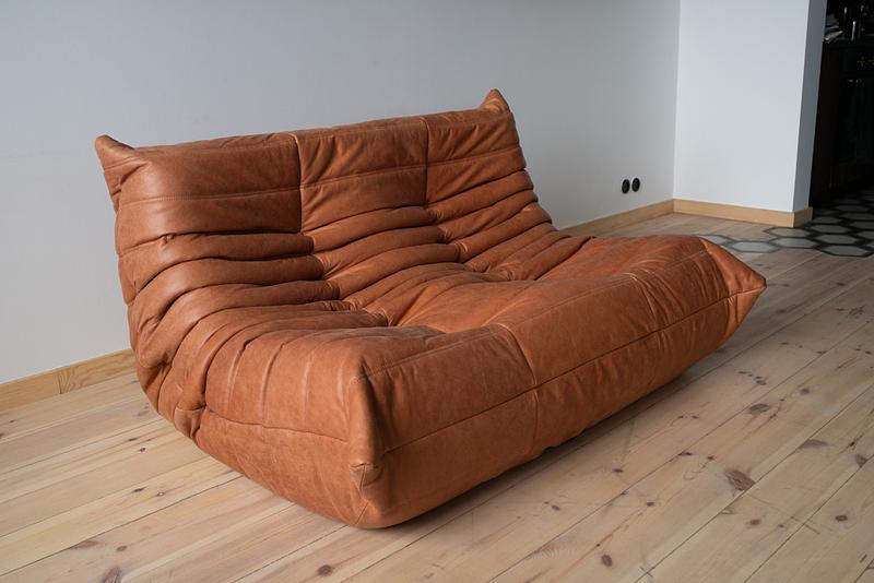 Togo Sofa 2-Seater Pull-Up Leather Peach Brown 3