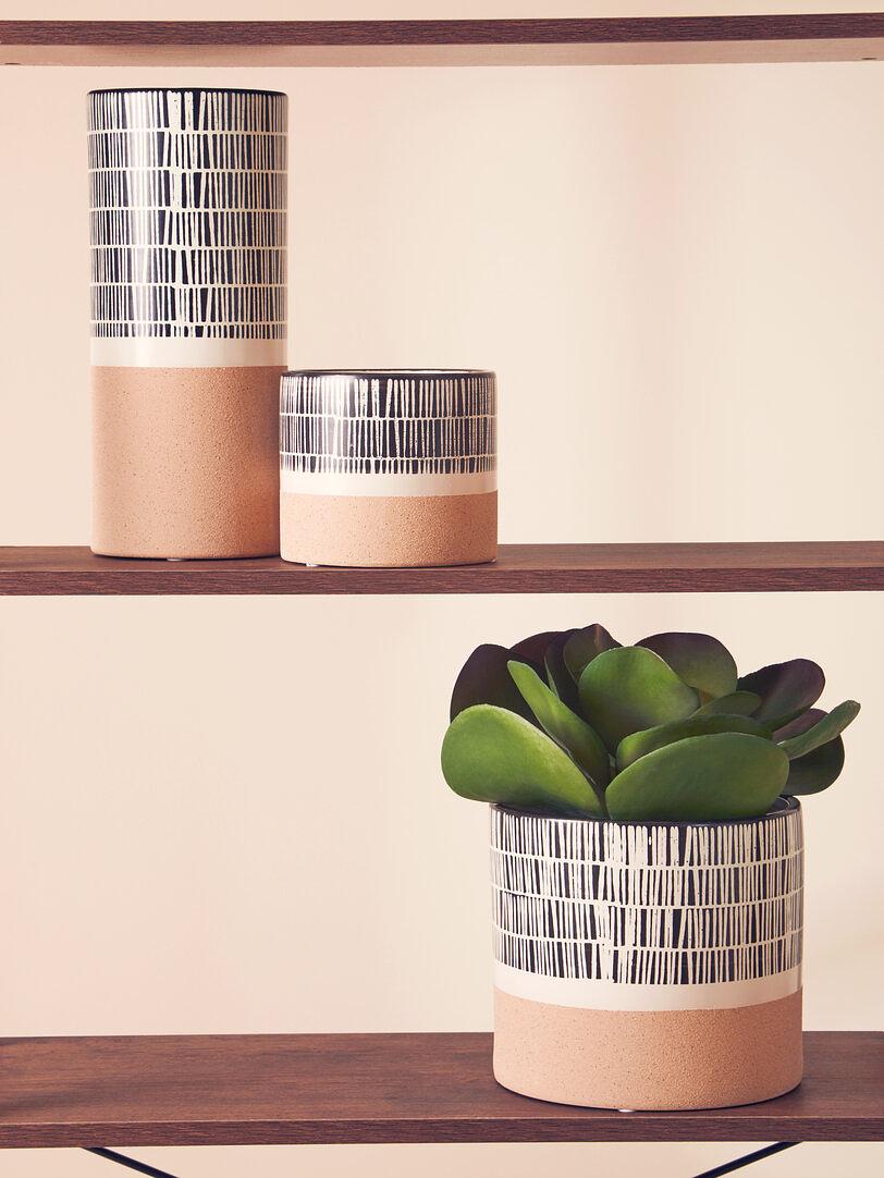 Jada Große Abstrakte Vase
 4