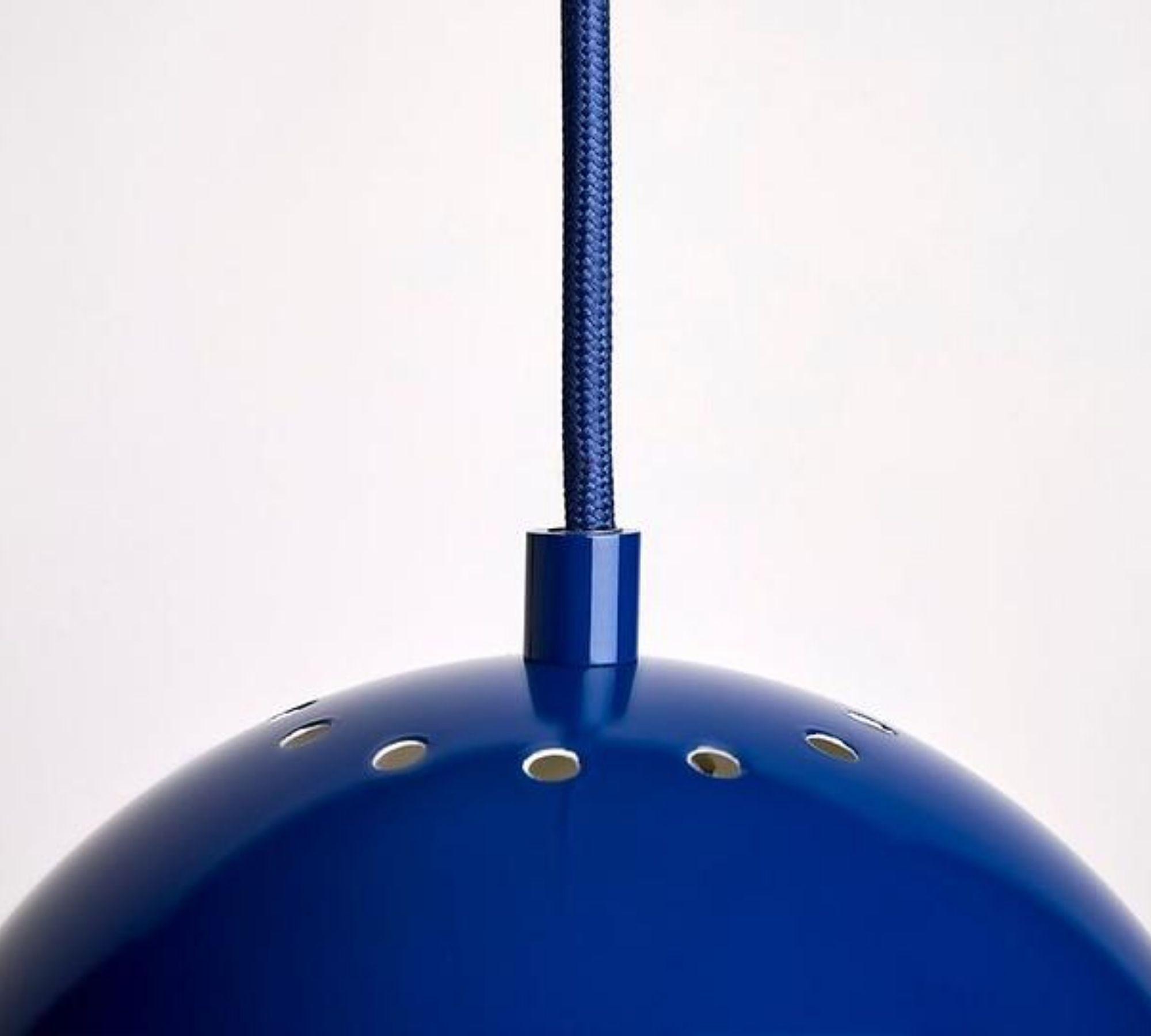 Ball Pendelleuchte Blau Ø18cm 1