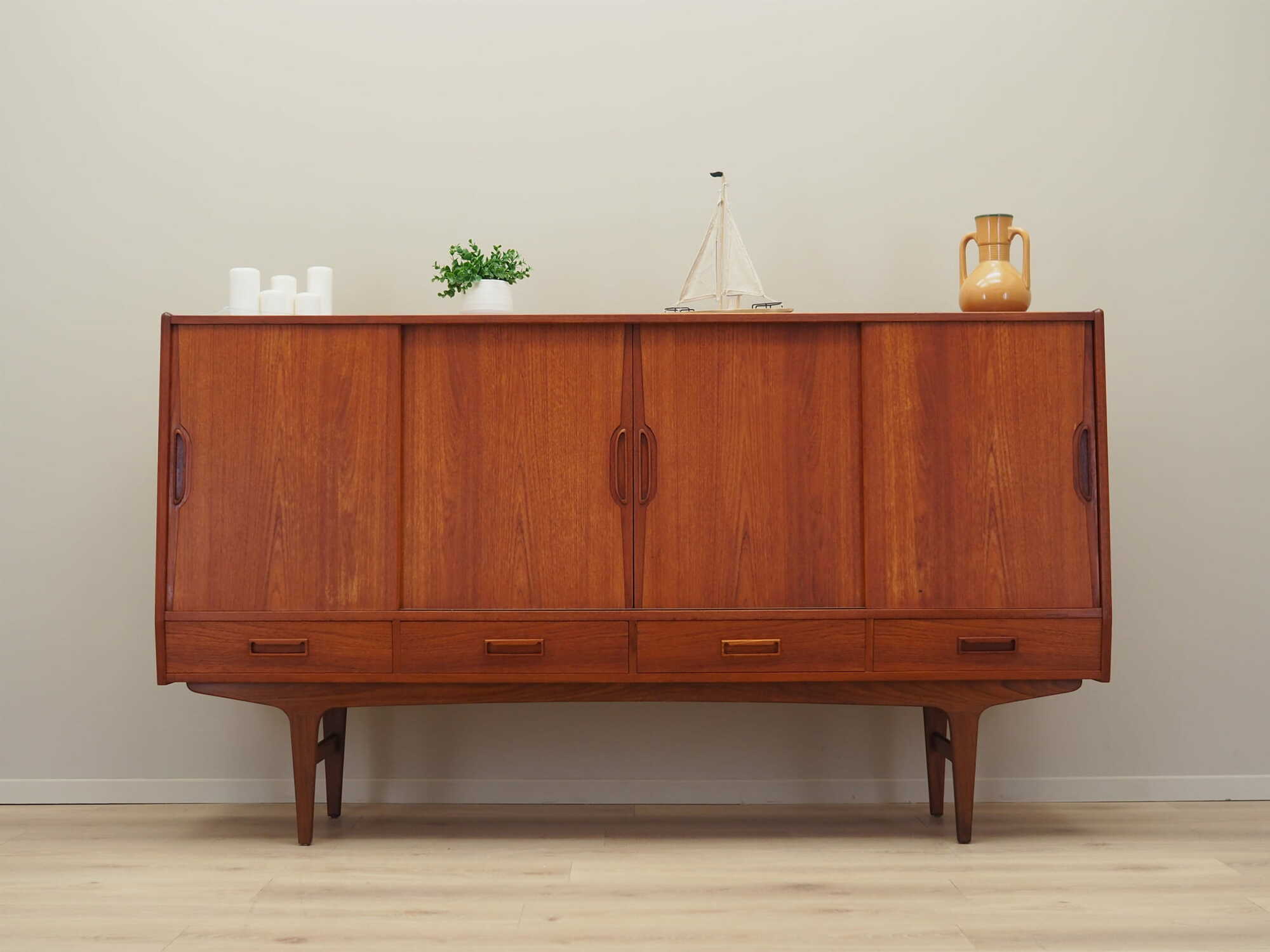 Highboard Holz Braun 1960er Jahre 1