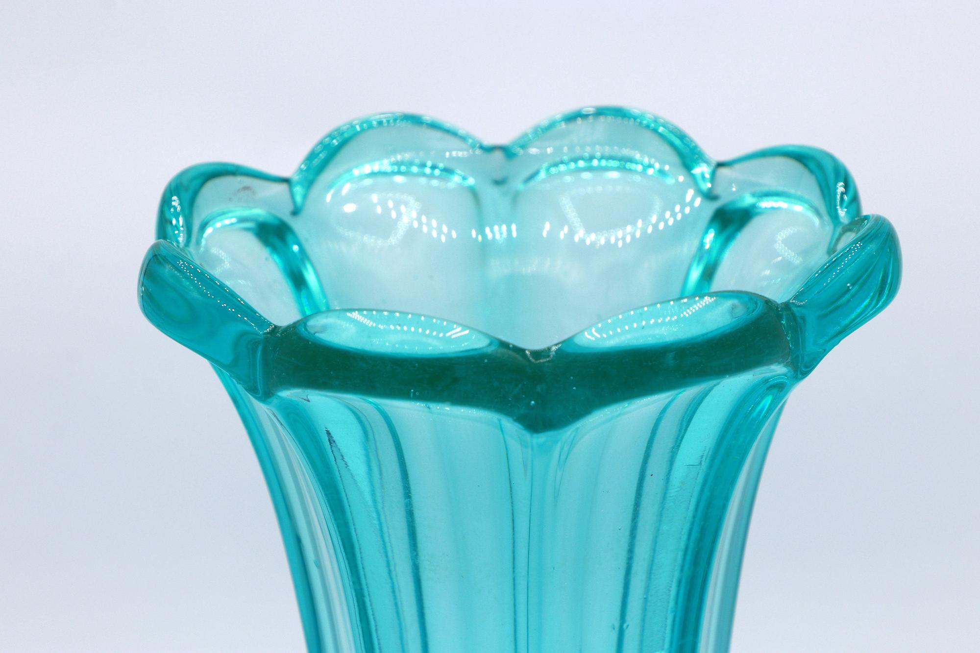 Vintage Vase Glass Turquoise 1958 9