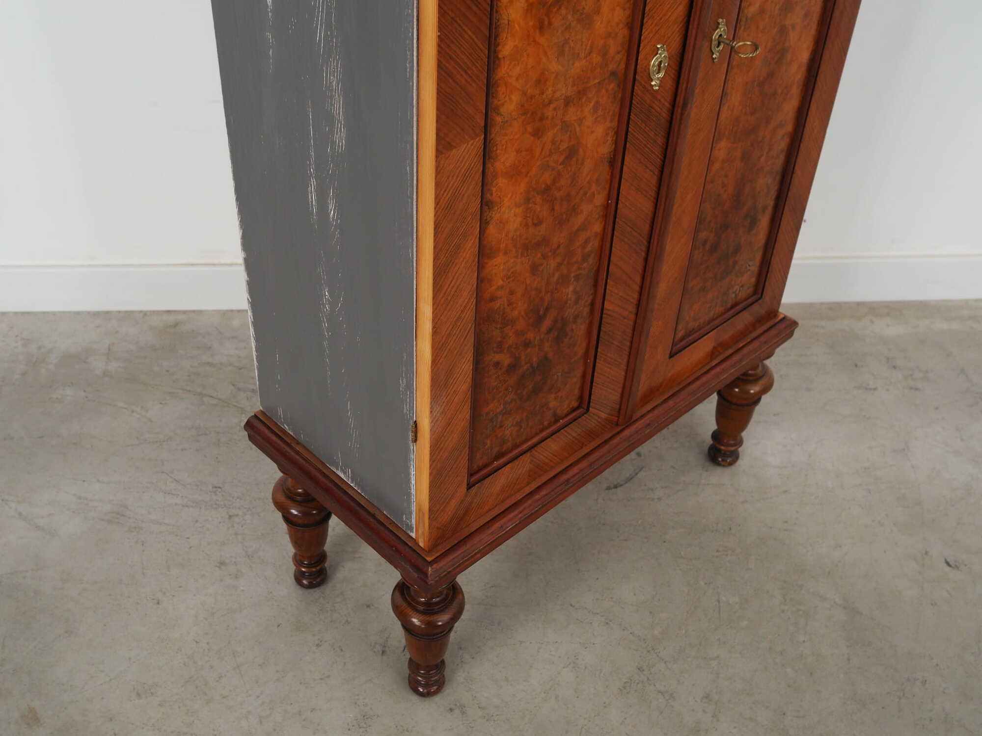 Vintage chest of drawers Pine wood Brown 1960s 9