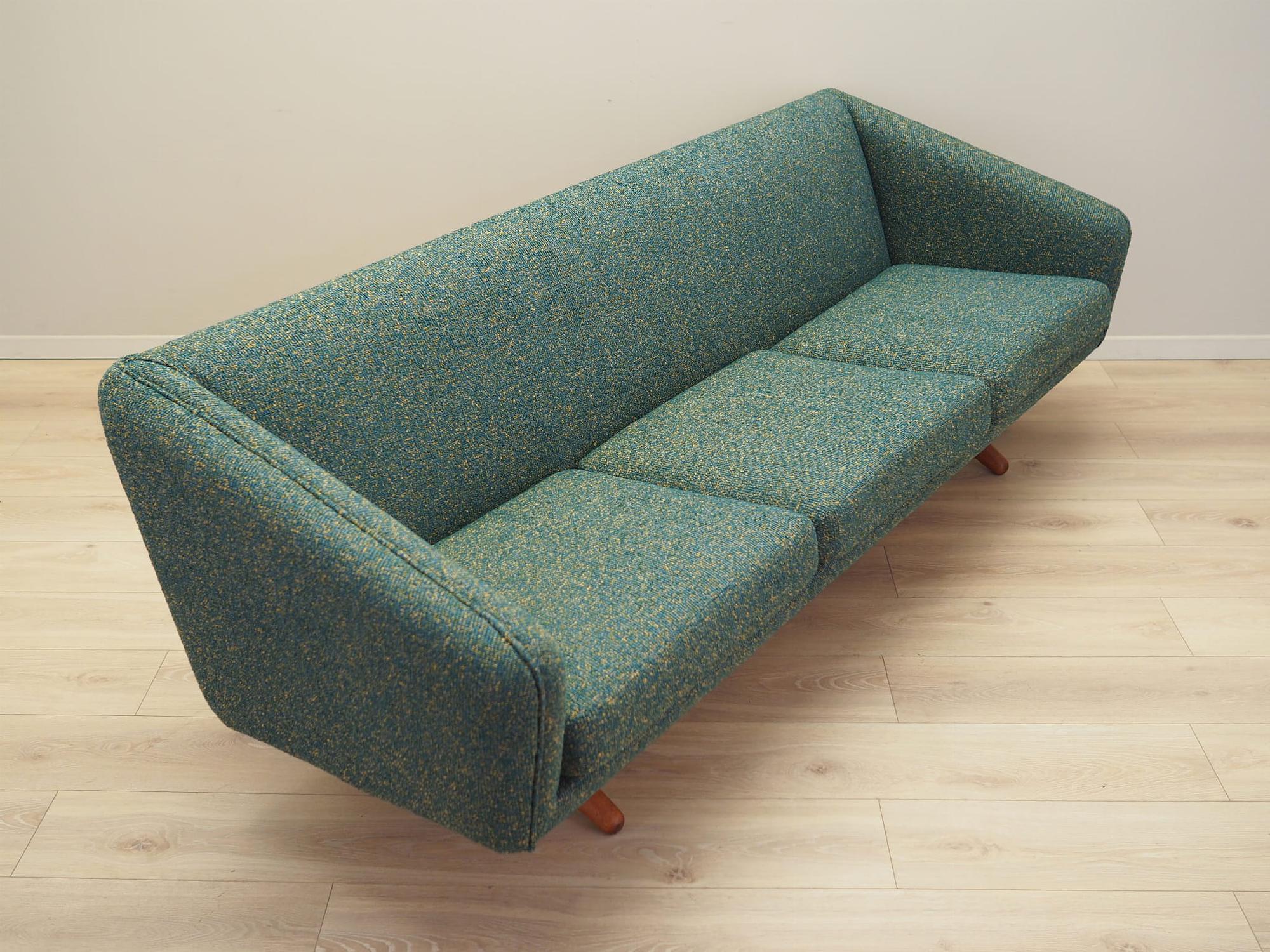 Model ML-90 3-Seater Sofa Green 1960s 6