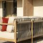 NOA Sofa 2-Sitzer Teakholz Artischocke Kissen Brulé 3