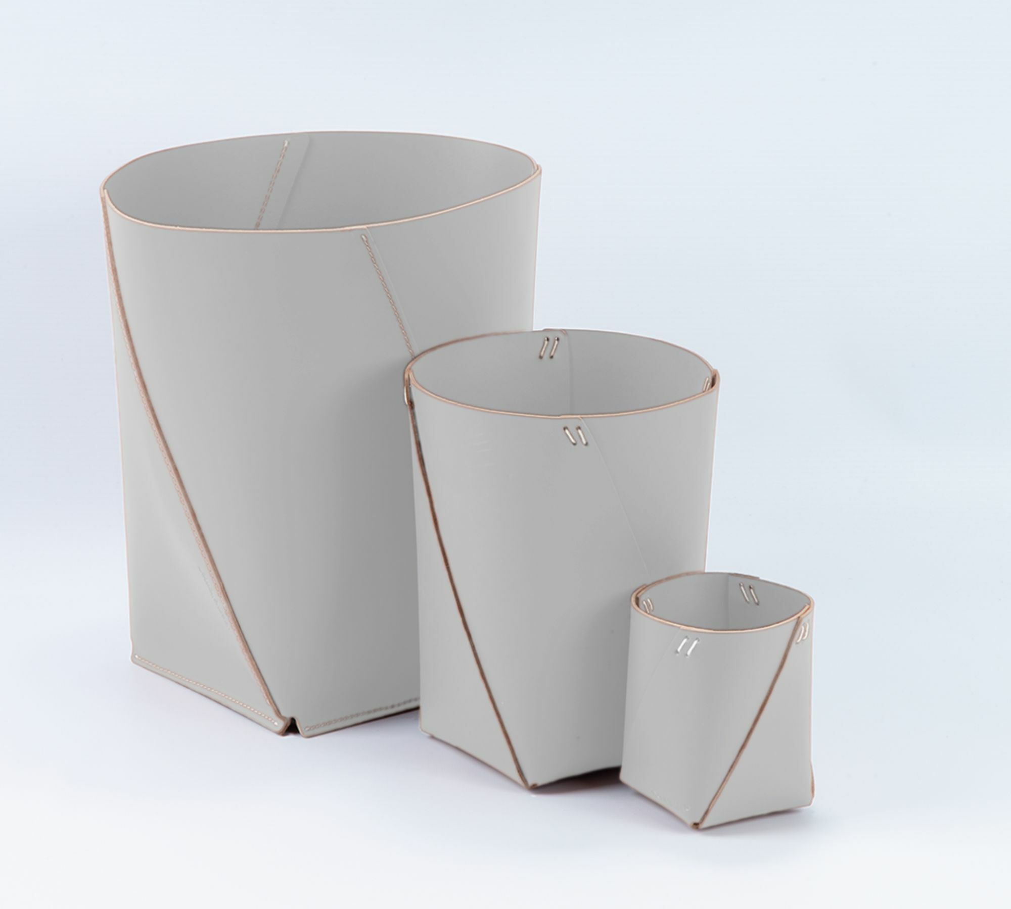 Stiftehalter 100% Recyceltes Leder Grau 4