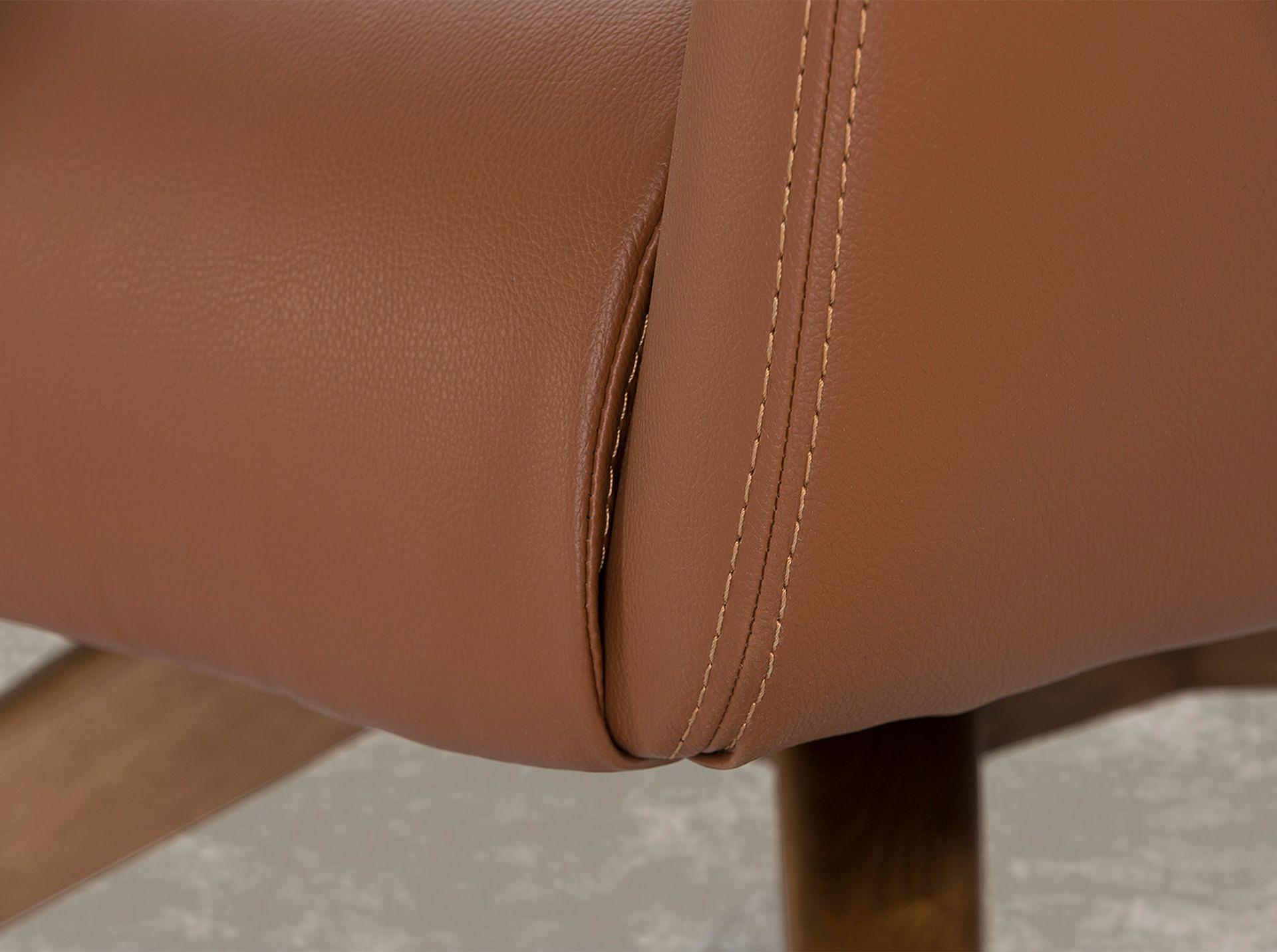 Poltrona girevole in similpelle marrone 4