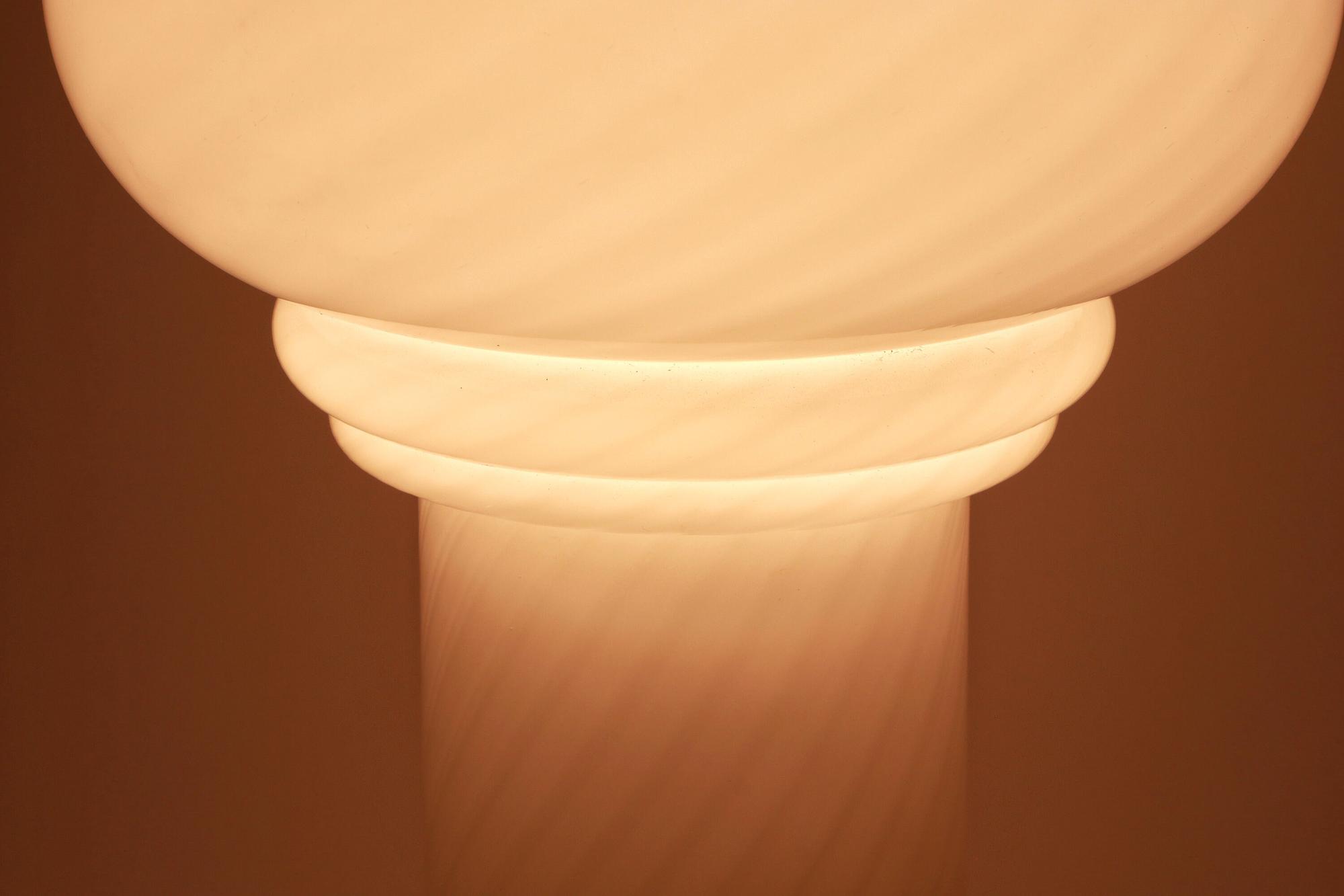 Vintage Pilz Tischlampe Muranoglas 1960er Jahre 4