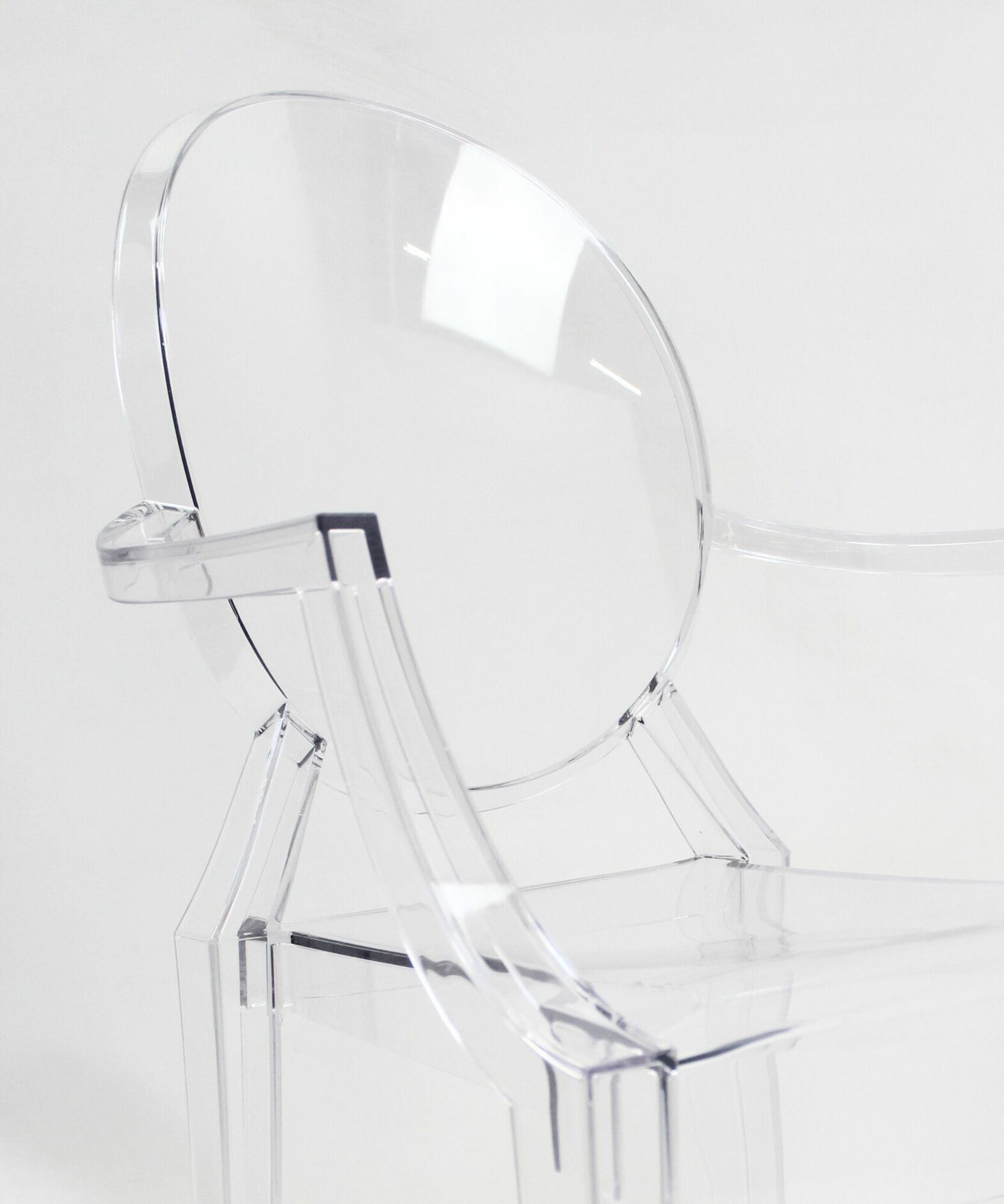 Louis Ghost Armlehnstuhl Kristall Transparent 1
