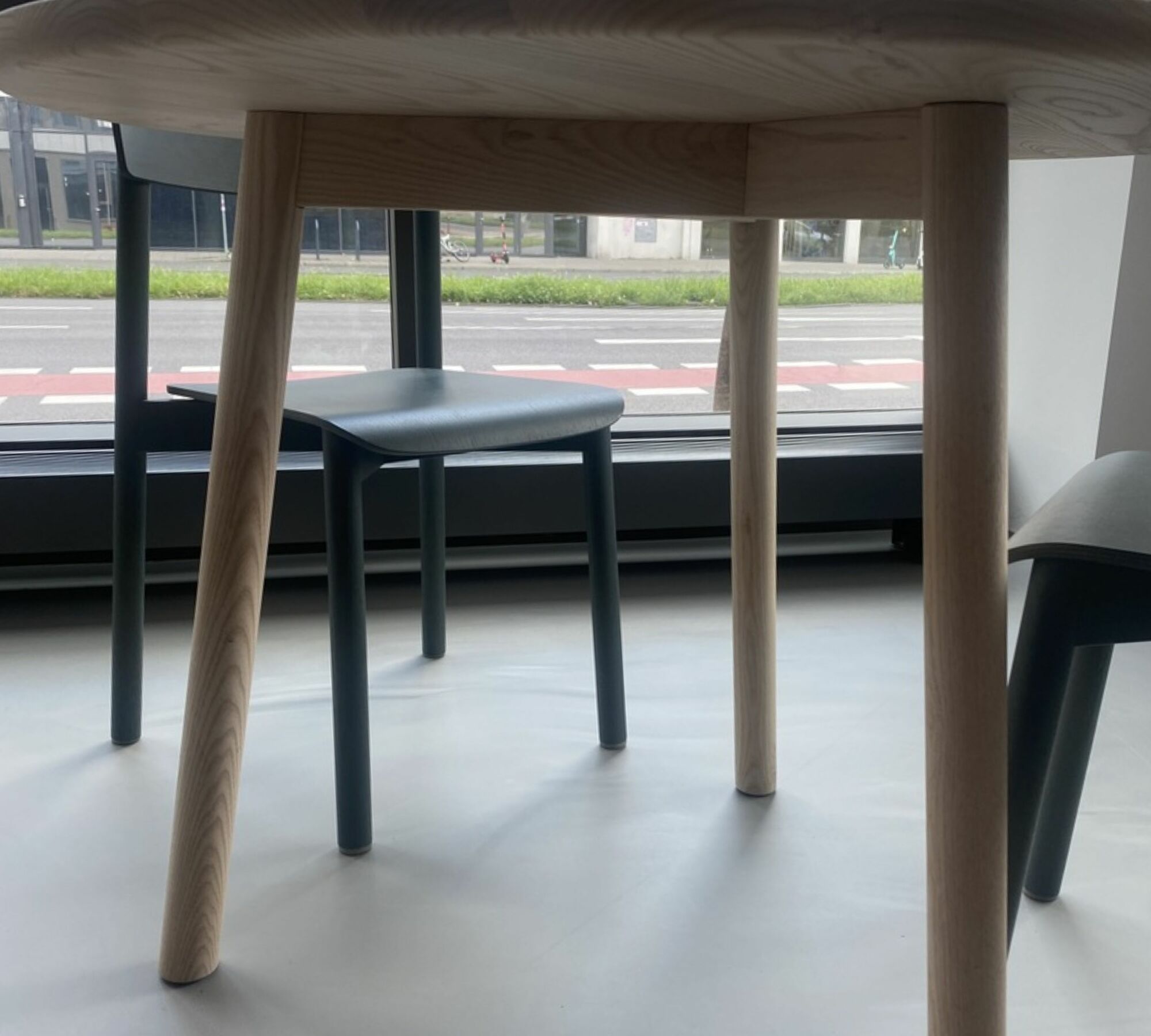 Profile Table Ash wood Natural Ø 94 cm 3