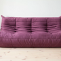 Togo Sofa 3-Sitzer Textil Aubergine 1