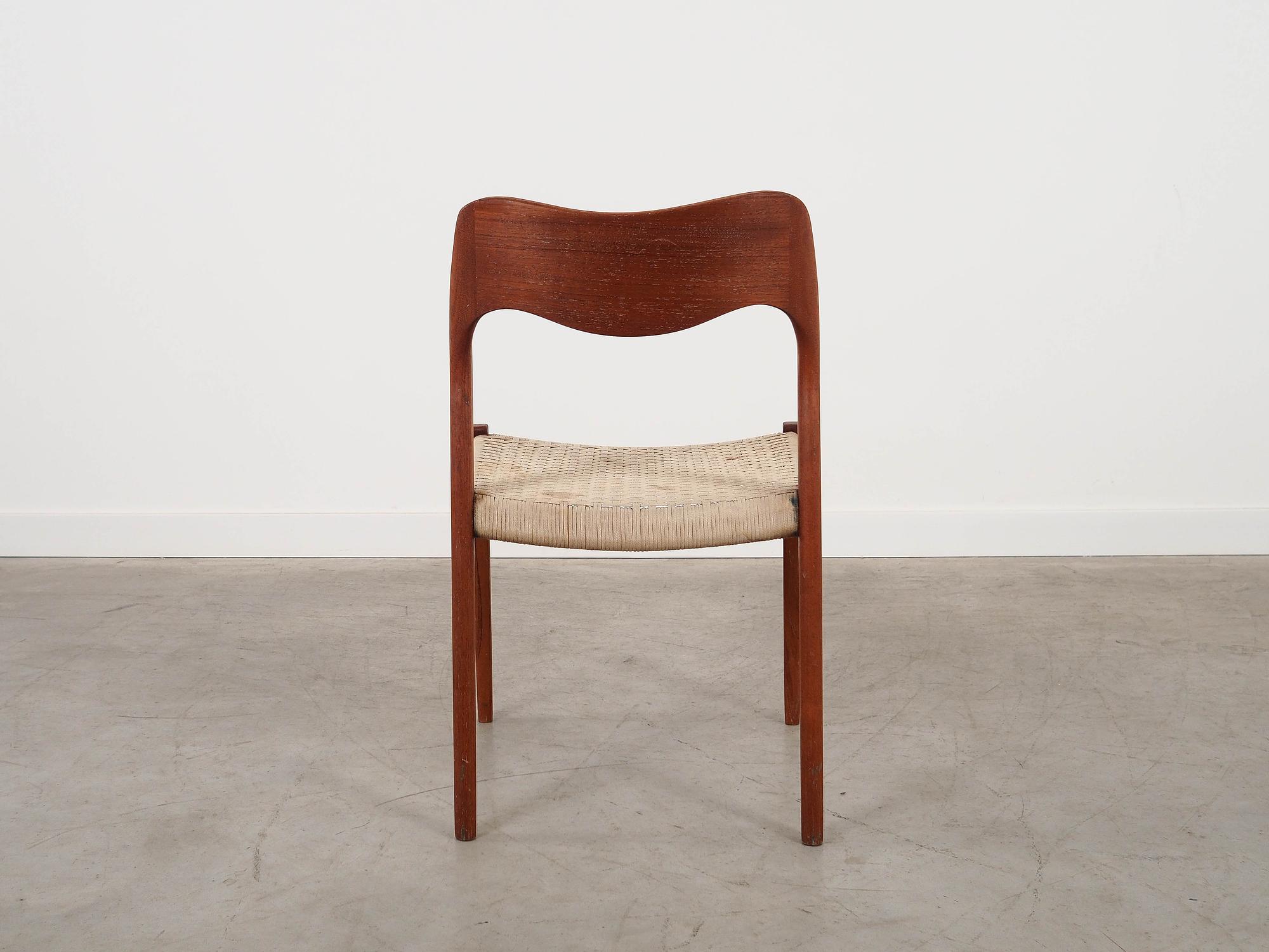 Teak wood chair 1960s 6