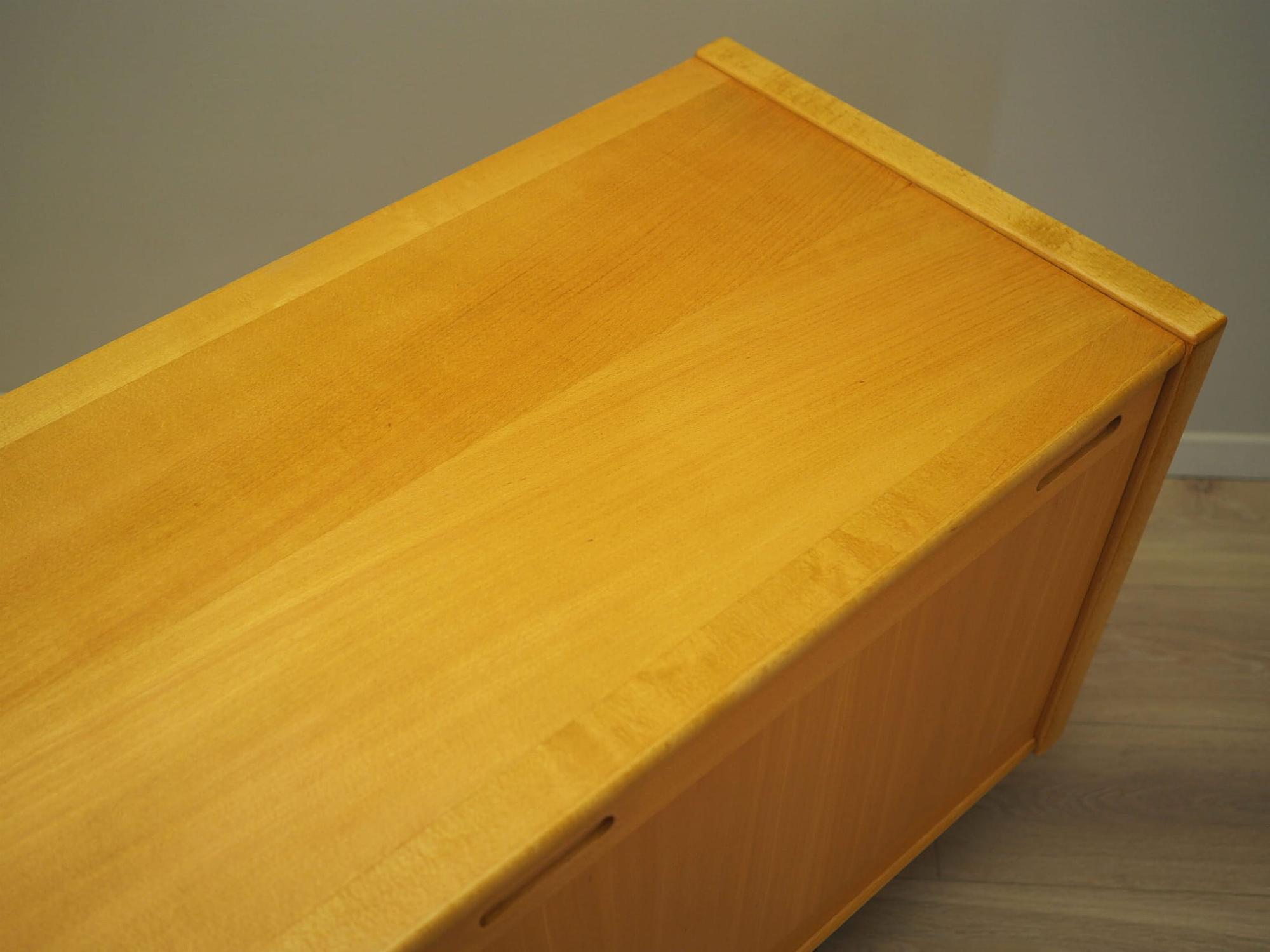 Sideboard beech 1970s 11