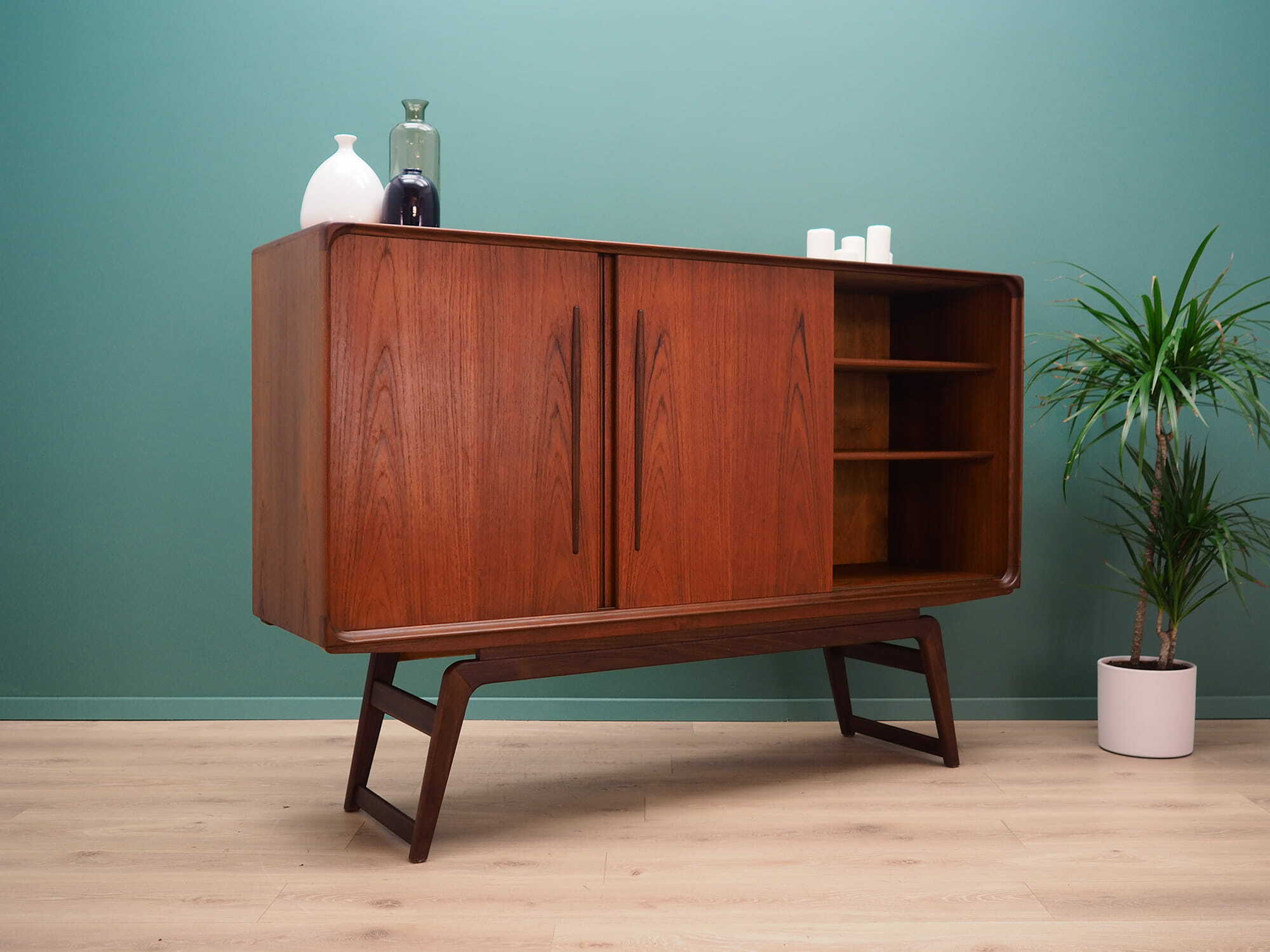 Vintage Highboard Teakholz Braun 1960er Jahre 4