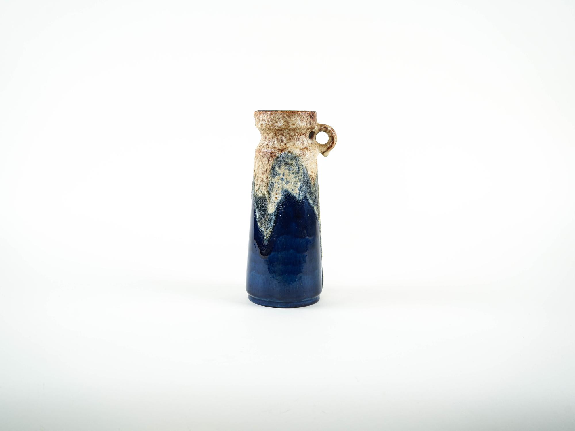 Ceramic vase 1960s 3