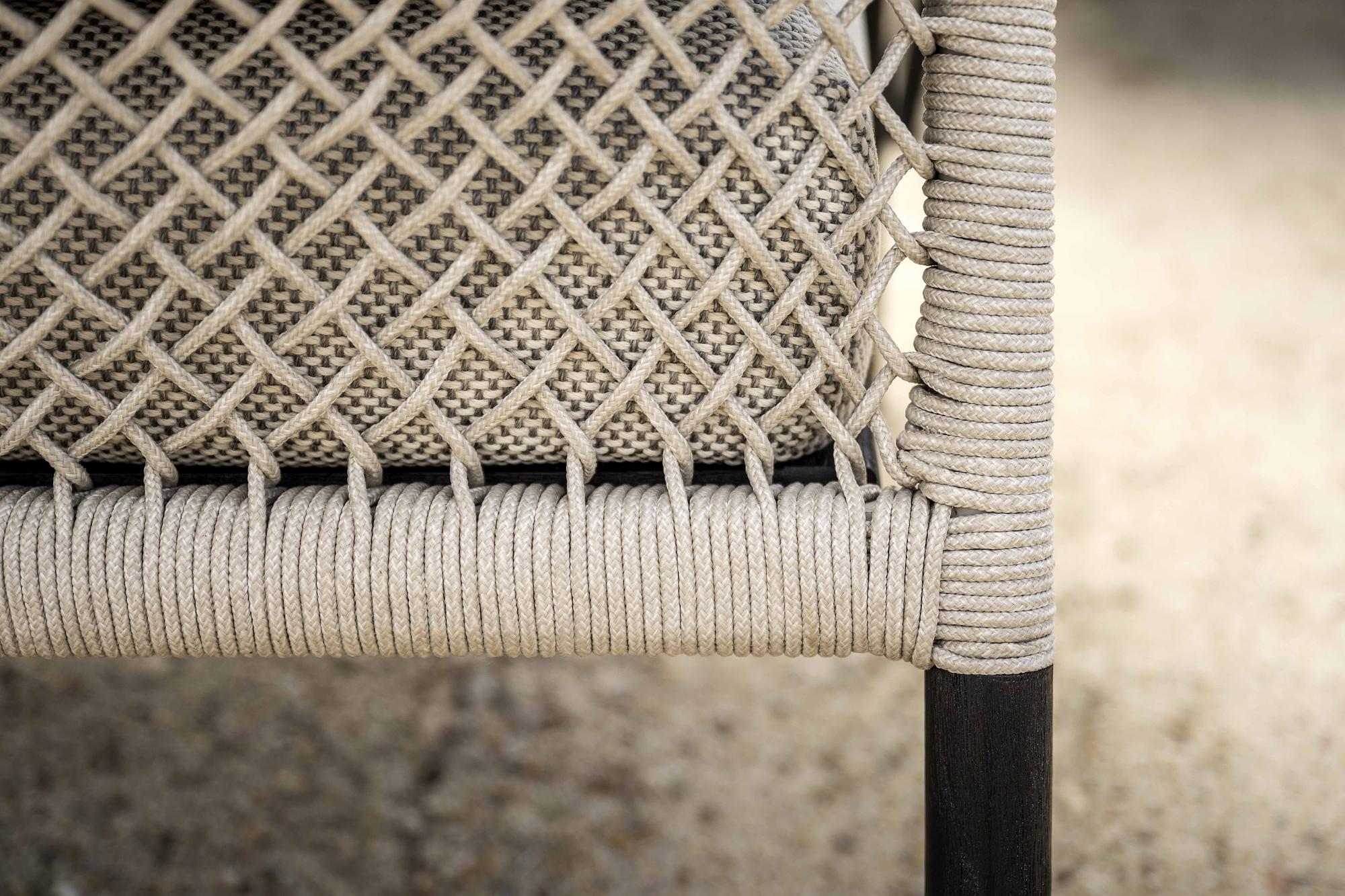 NERO Sofa 3-Sitzer Teakholz Schwarz Sand Kissen O_Corsica 5