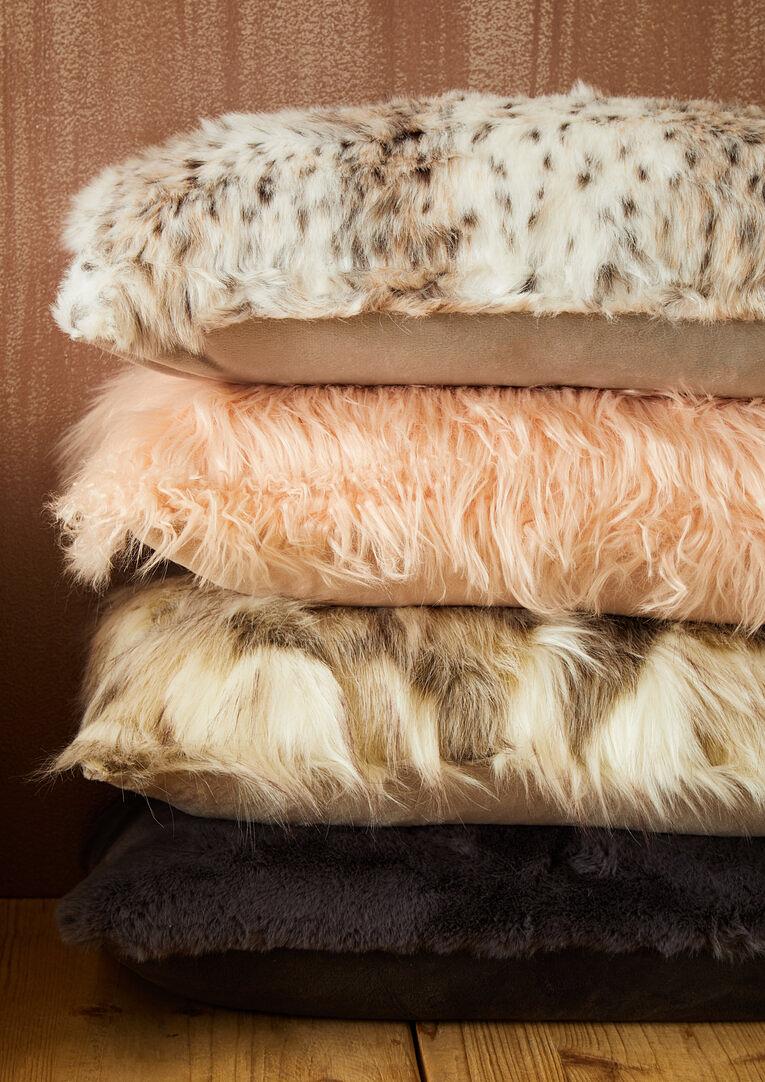 Bosie Lamina Grey Square Fur Kissen 8
