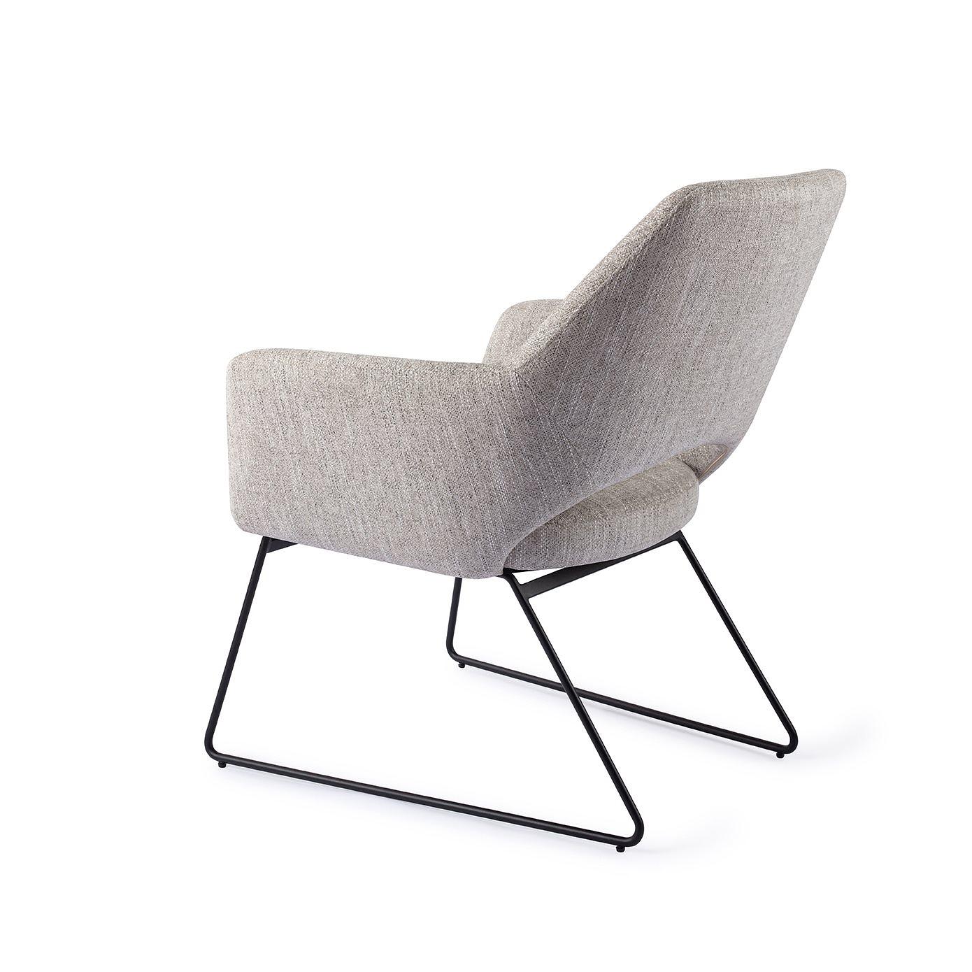 Yanai Armchair Pigeon 2