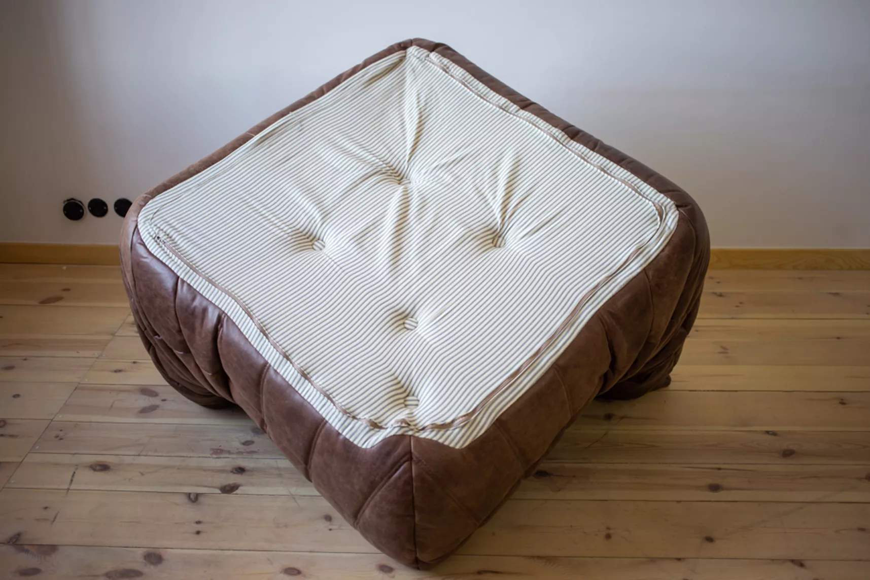 Togo Lounge Set da 5 pezzi in pelle pull-up marrone noce 5