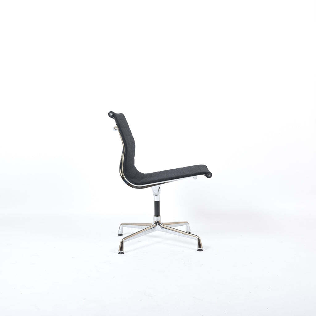 Eames EA 105 Stuhl Stoff Schwarz  5