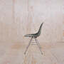 Eames Fiberglass Side Chair by Herman Miller Dunkelgrün 1