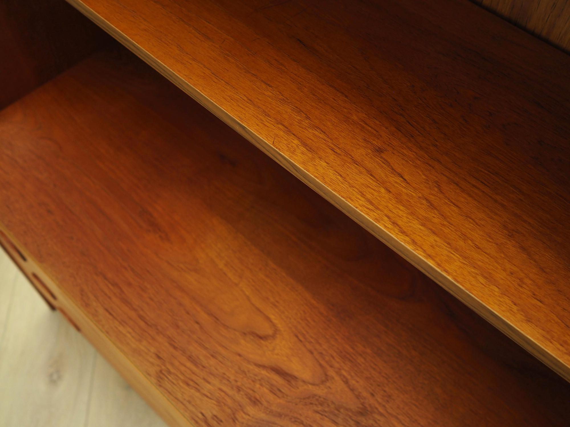 Regal Teakholz 1960er Jahre 14