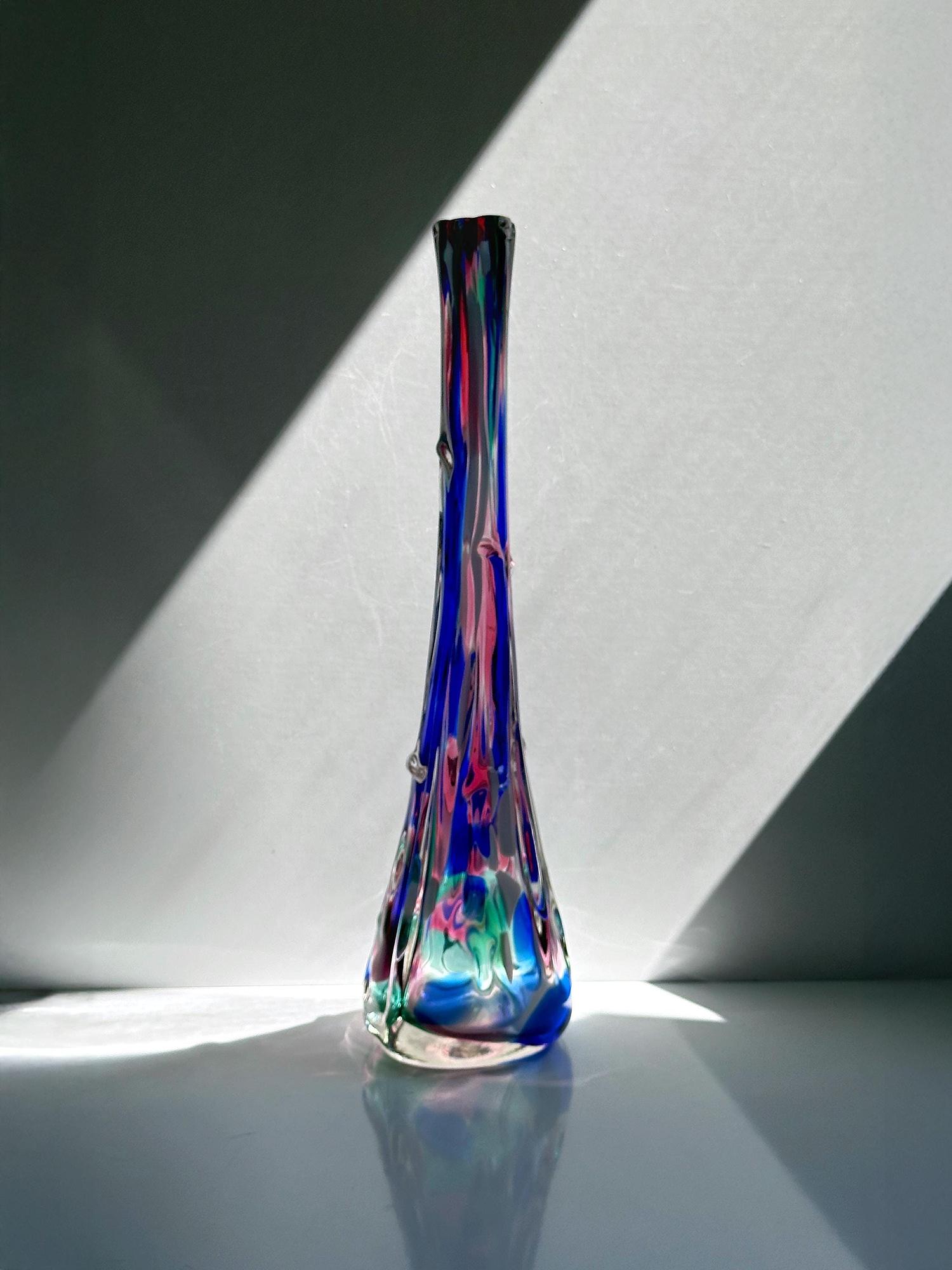 Handgemachte Blumenvase Glas 1970er Jahre 0