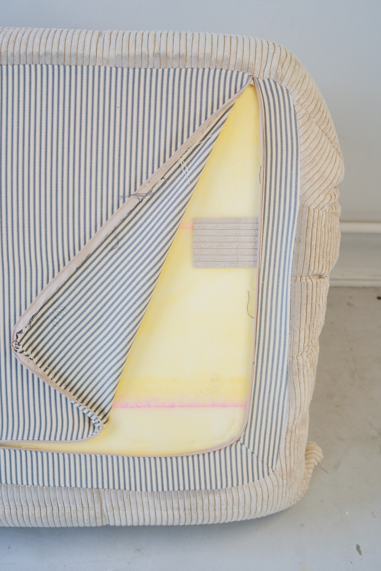 Togo Divano 2 posti Velluto a coste Beige 5