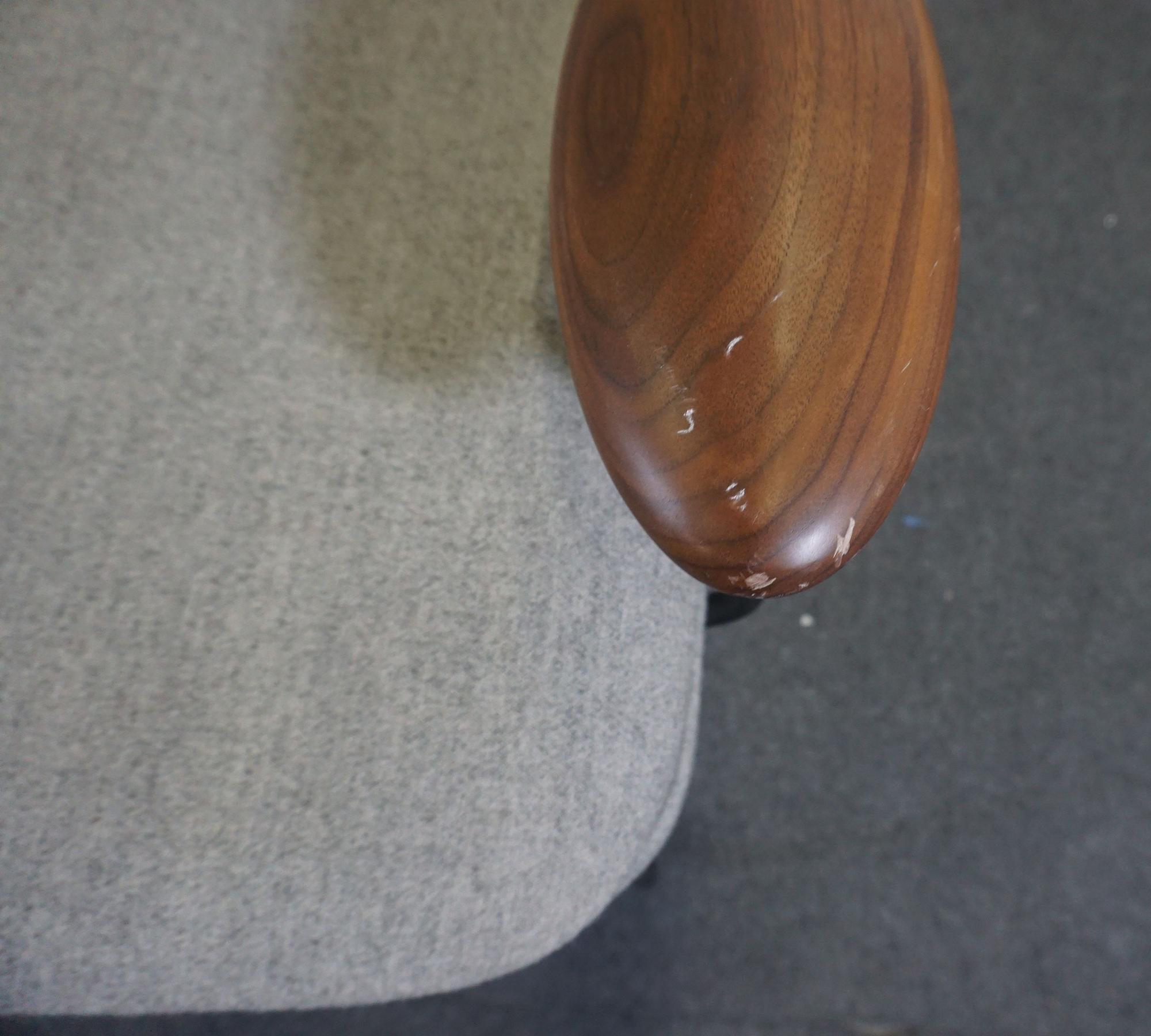 Chillax High Bank Armchair 3