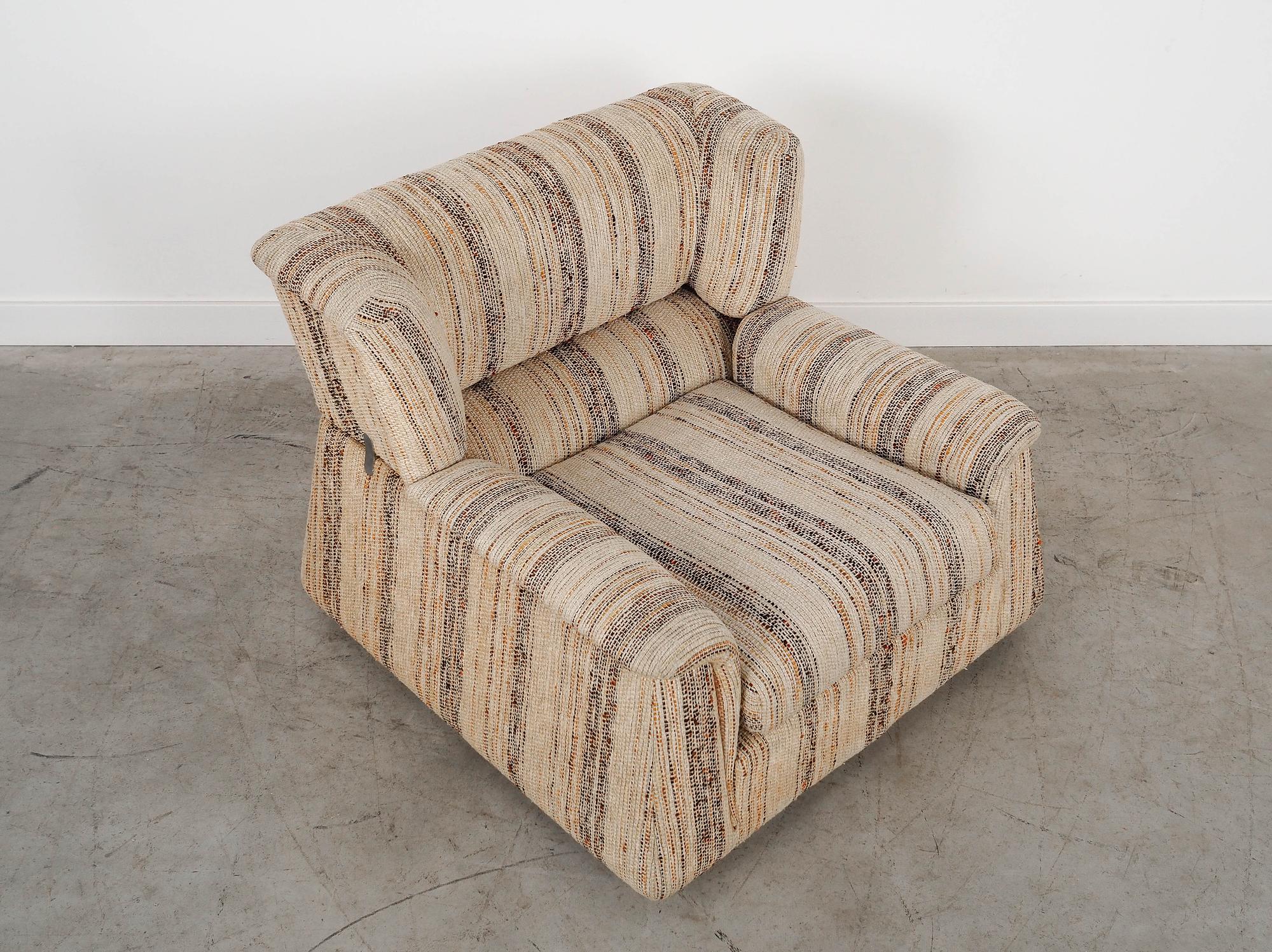 Saporiti Lounge Chair Fabric Beige Wood 1960s 14
