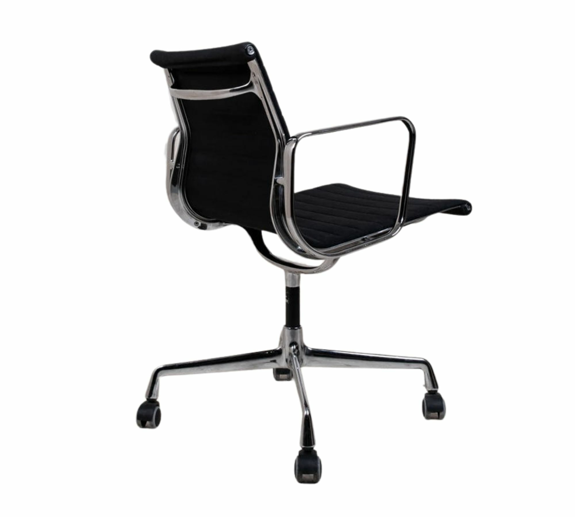 Eames EA 108 Aluminium Chair Drehbar Schwarz 3