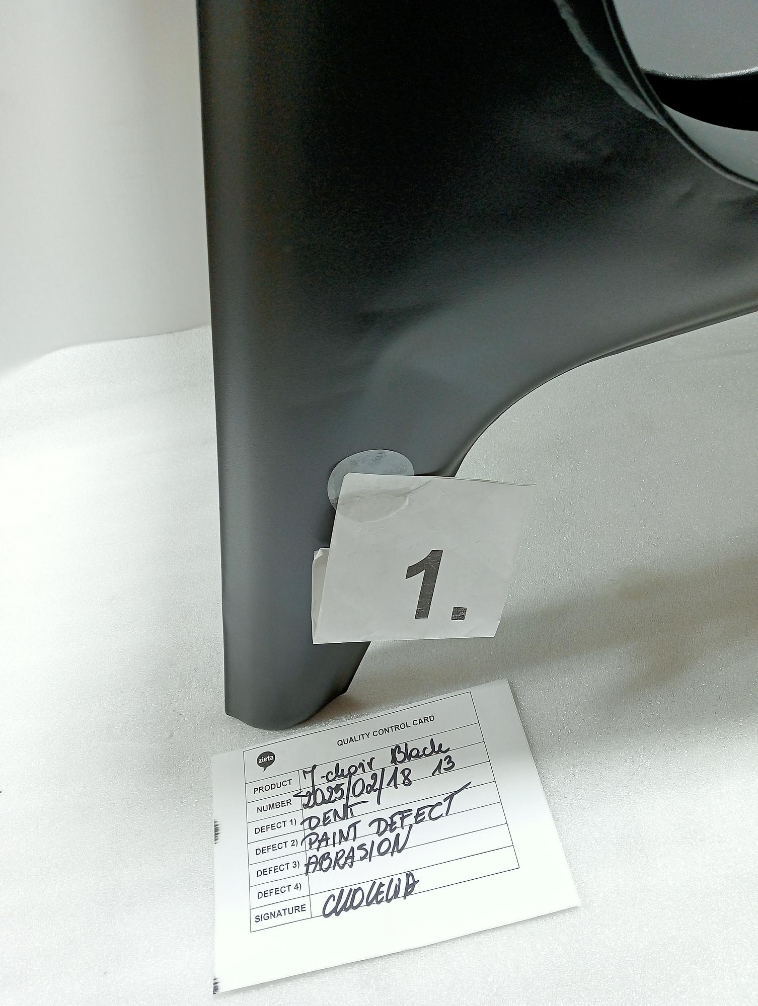 J-Chair Lounge Stuhl Stahl Schwarz 2