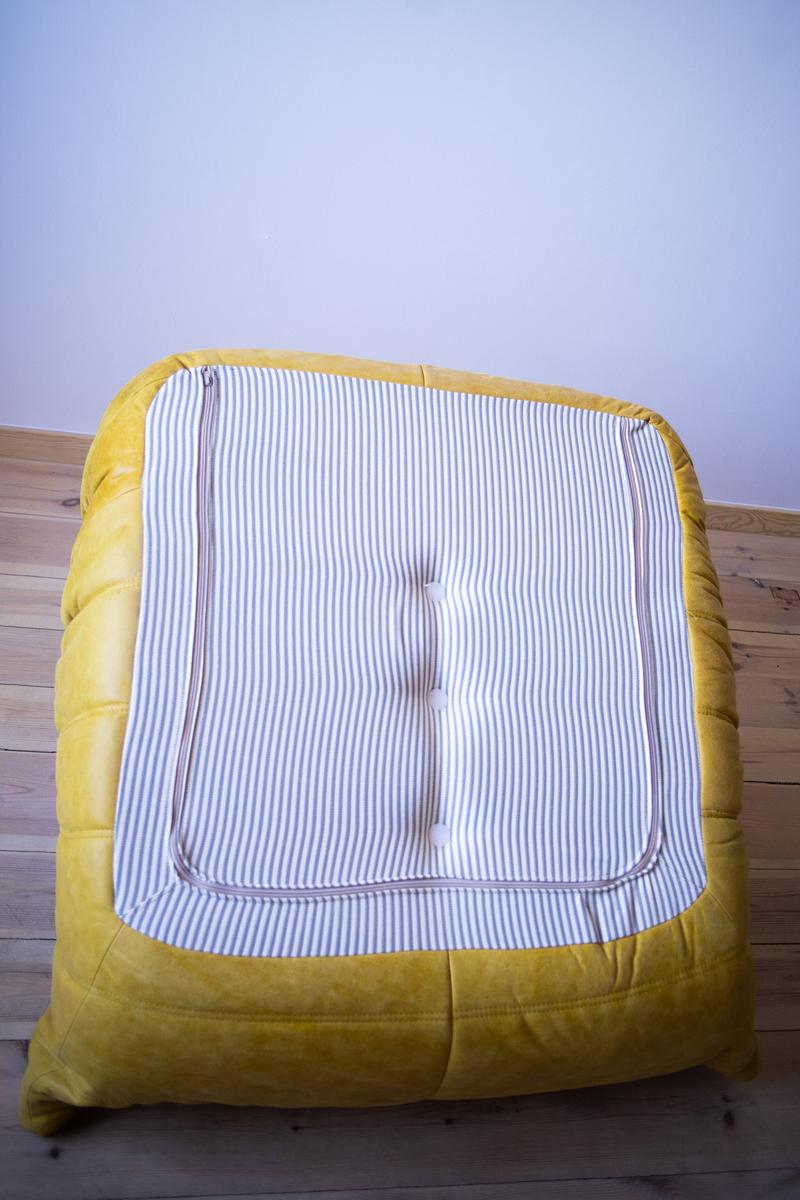 Togo Armchair Pull-Up Leather Yellow 3