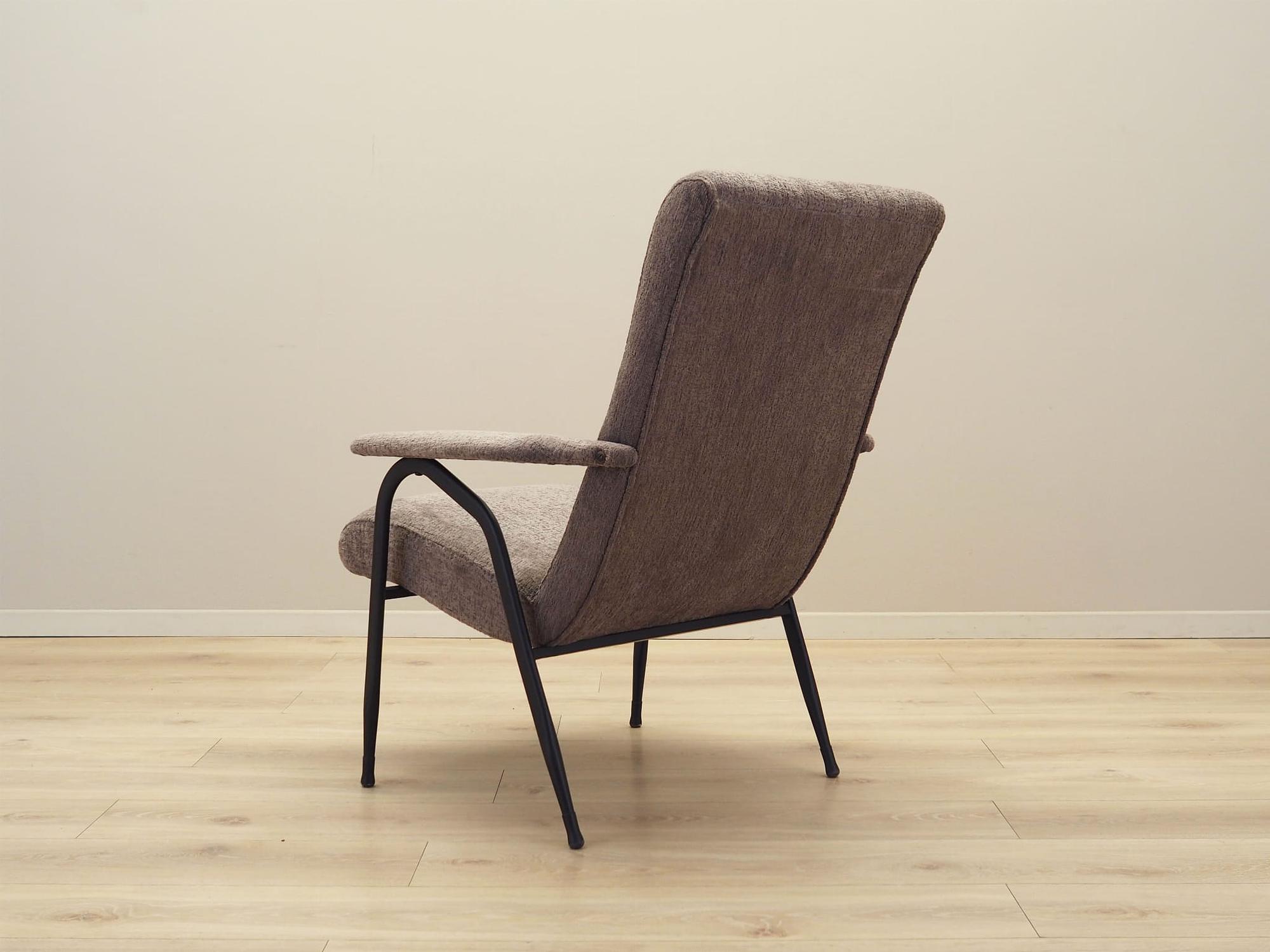 Armchair with armrests 1970s 5