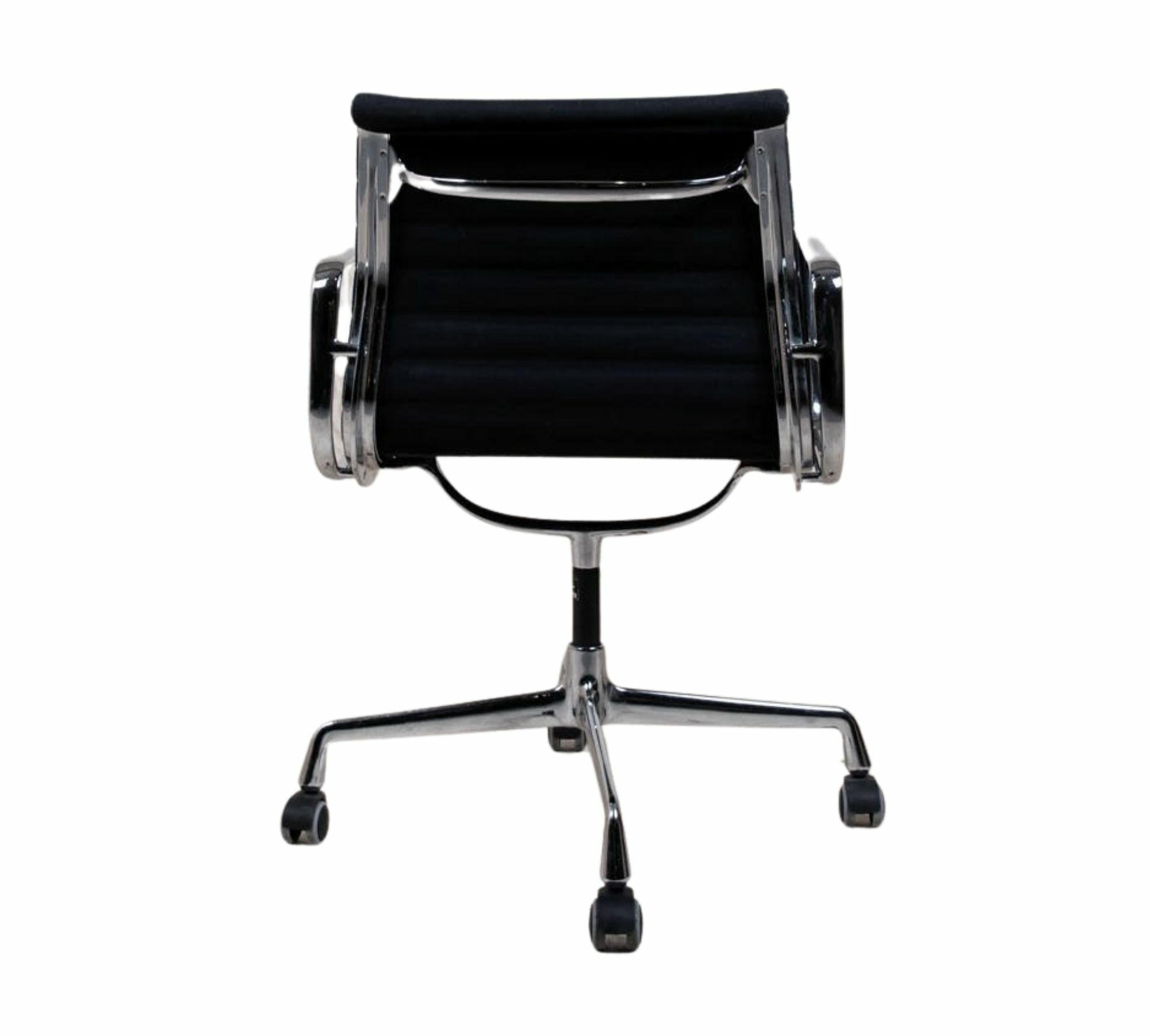 Eames EA 108 Aluminium Chair Drehbar Schwarz 4