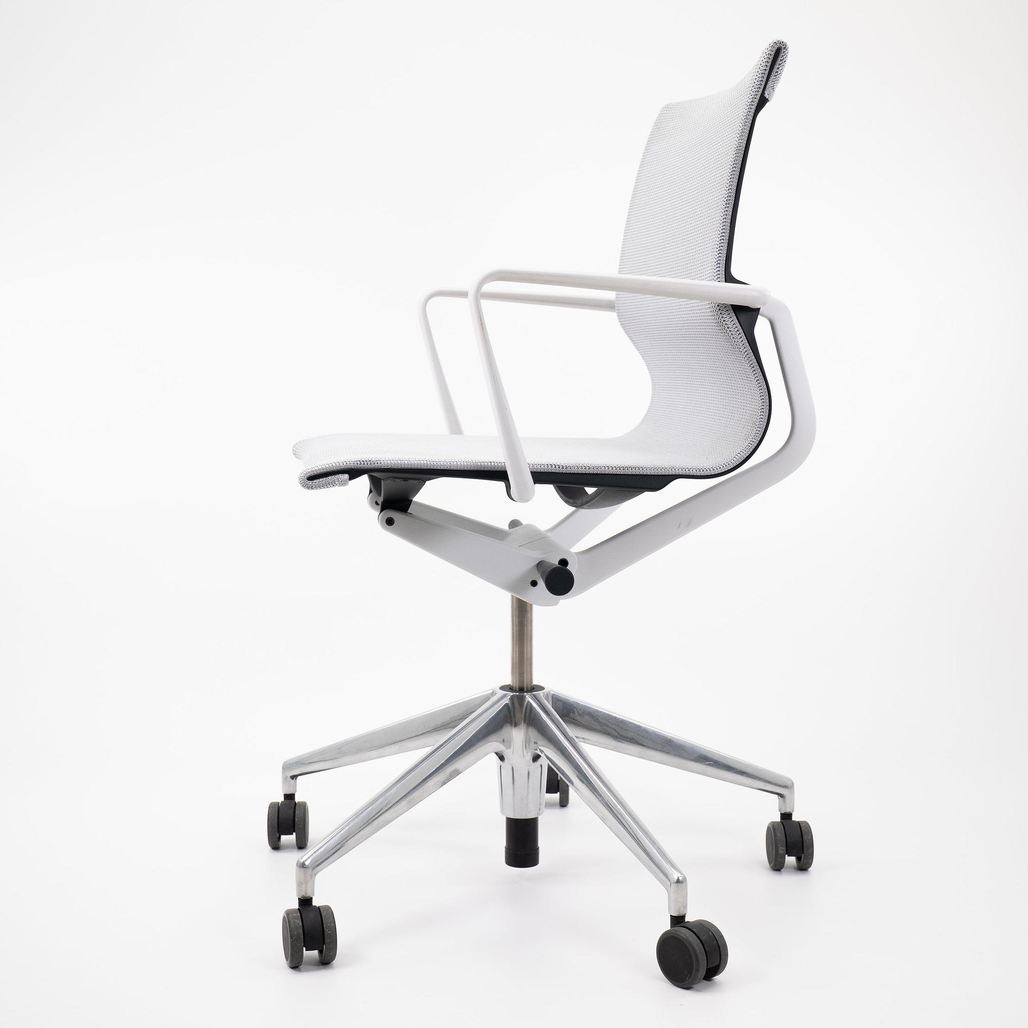 Physix Bürostuhl Grau von Vitra 1