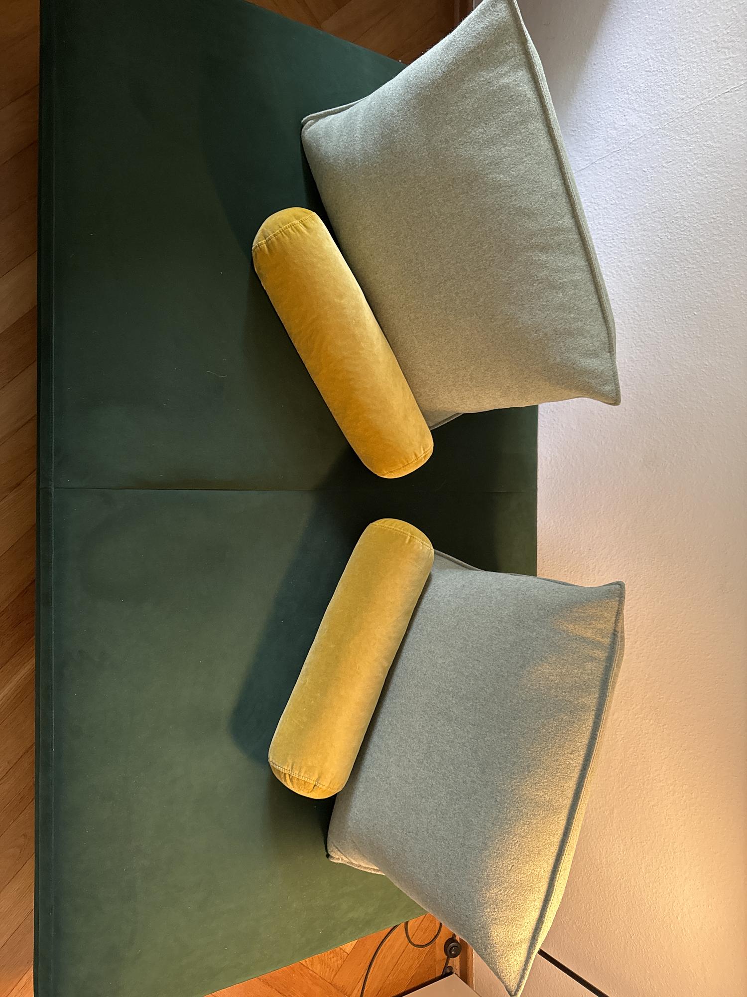 Prado Sofa Velvet Green 6