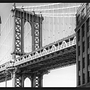 Manhattan Bridge Kunstdruck mit Rahmen Schwarz Weiß 1