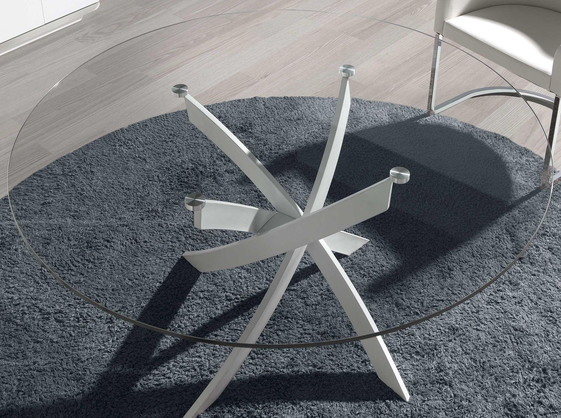 Round dining table
Glass
Steel
White 6