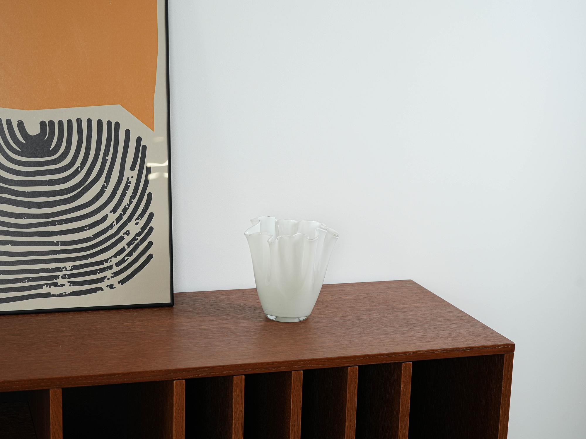 Vase 1970s White 1