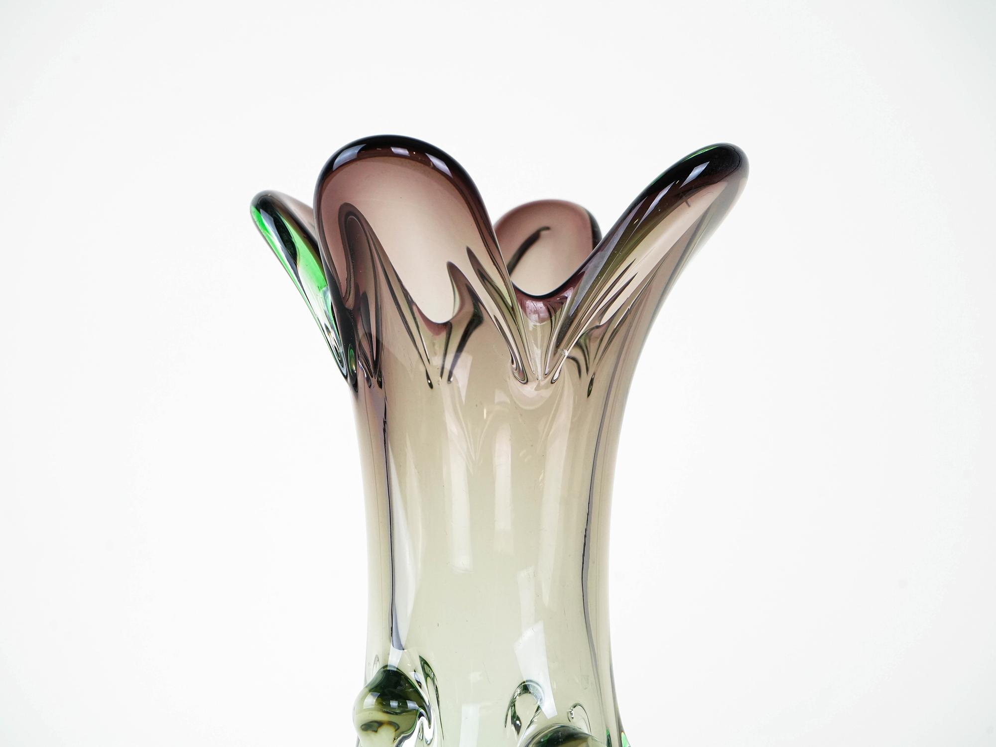 Vase Muranoglas Grün 1960er Jahre 4