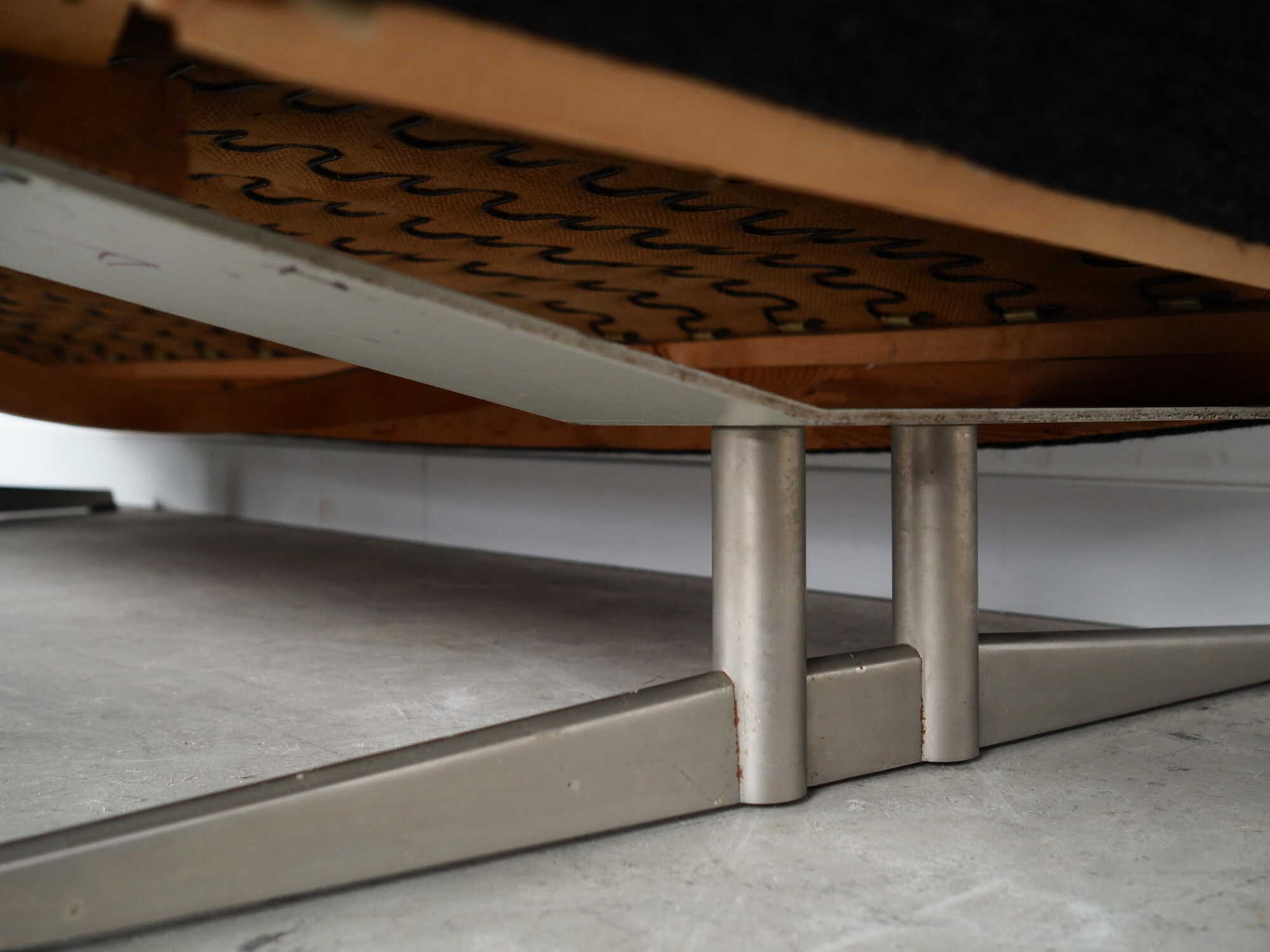 Capri Sofa Fabric Graphite 1960s 9