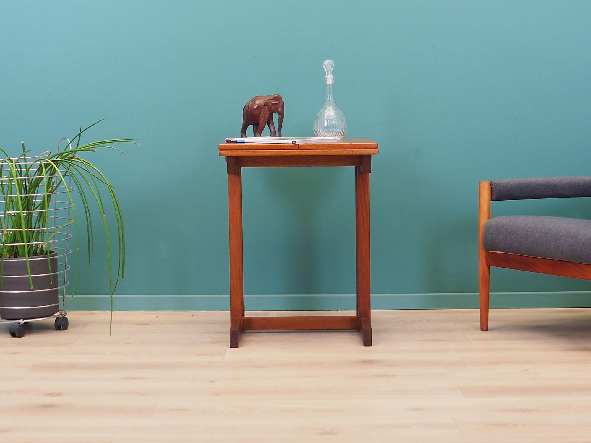 Mahogany Beistelltische 1970 Jahre 1