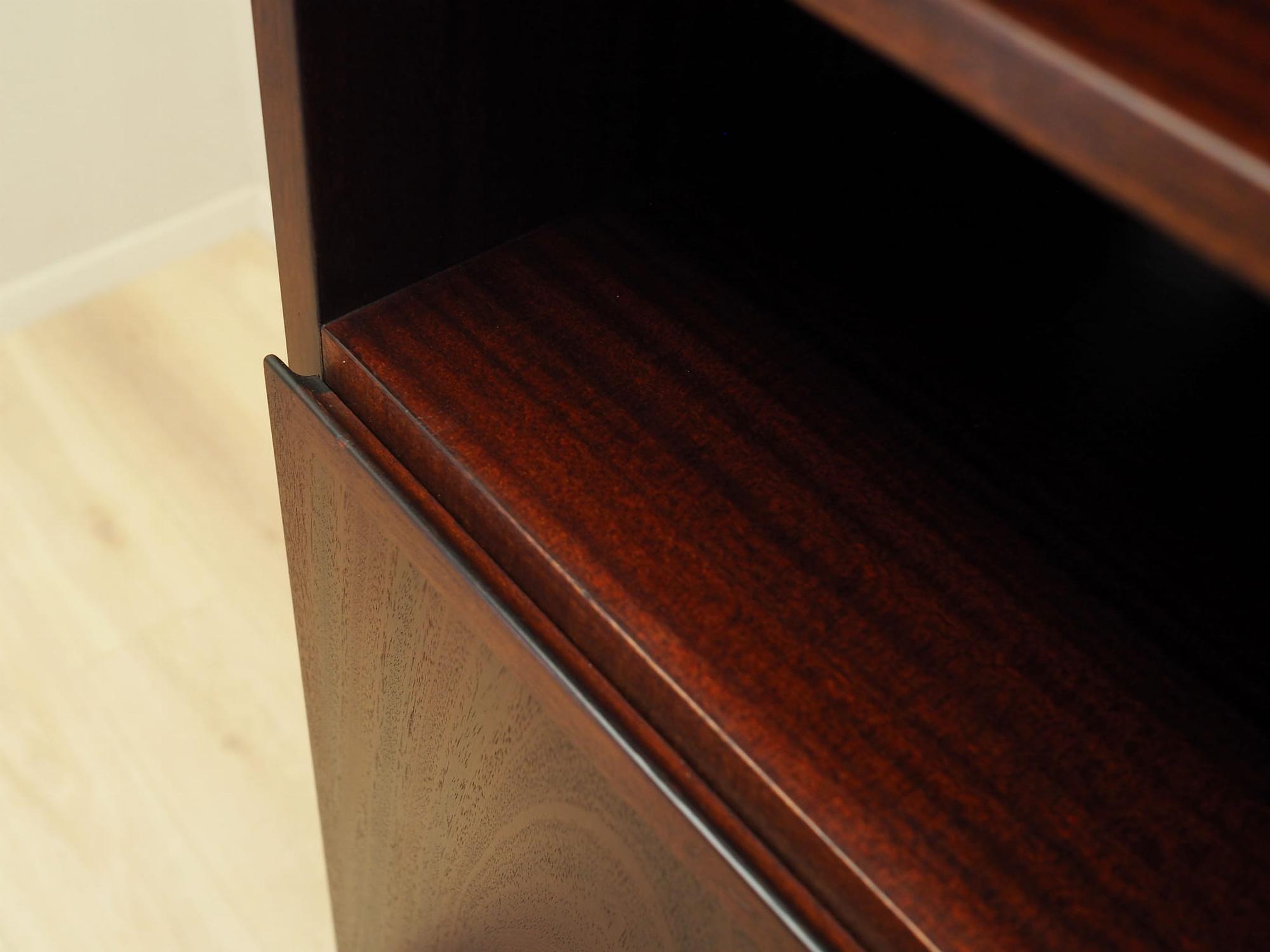 Mahogany bookcase 1970s 12