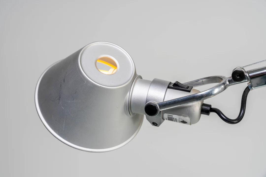 Artemide Tolomeo mit Klemme Aluminium Silber 1