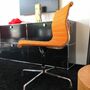 Aluminium Chair EA 101 Stoff Orange 1
