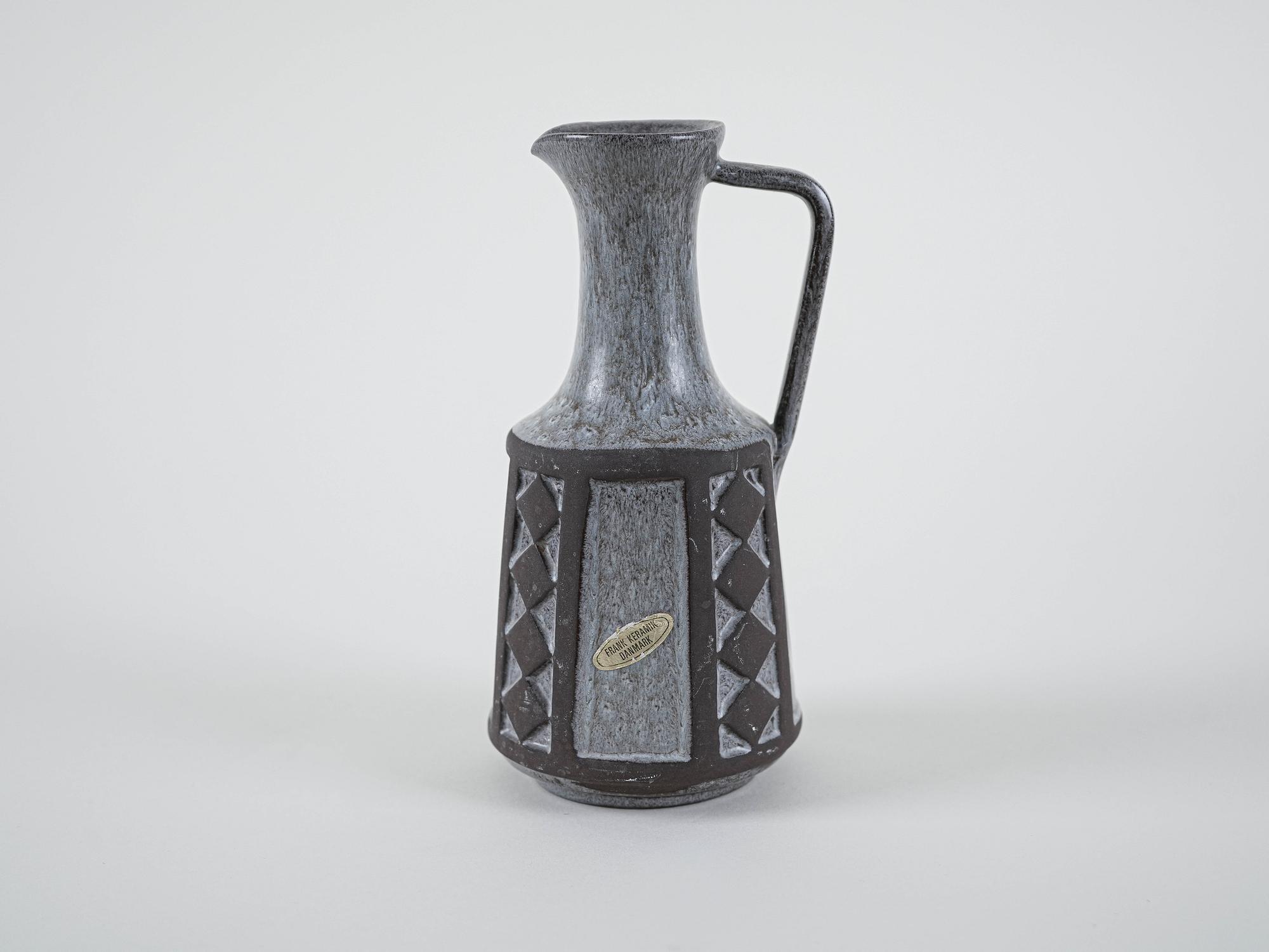 Ceramic vase 1970s Grey 4
