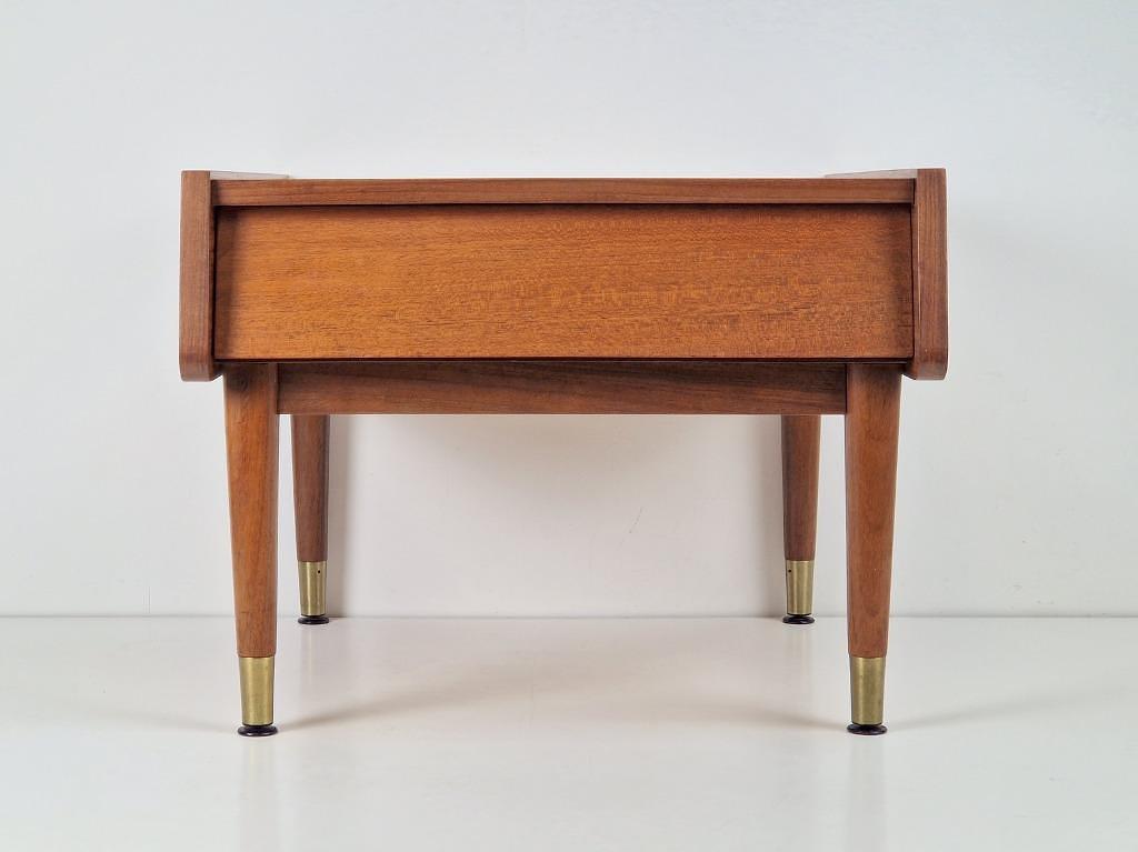 Vintage Nachttisch Teakholz Braun 1960er Jahre 4