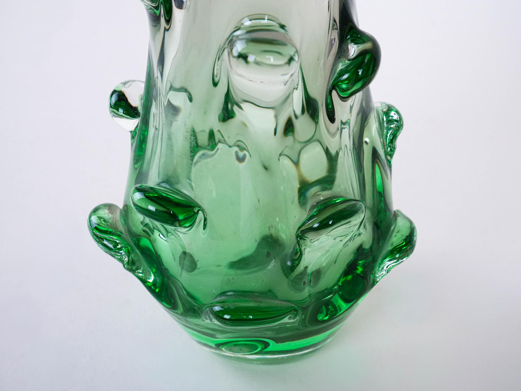 Vase Muranoglas Grün 1960er Jahre 10