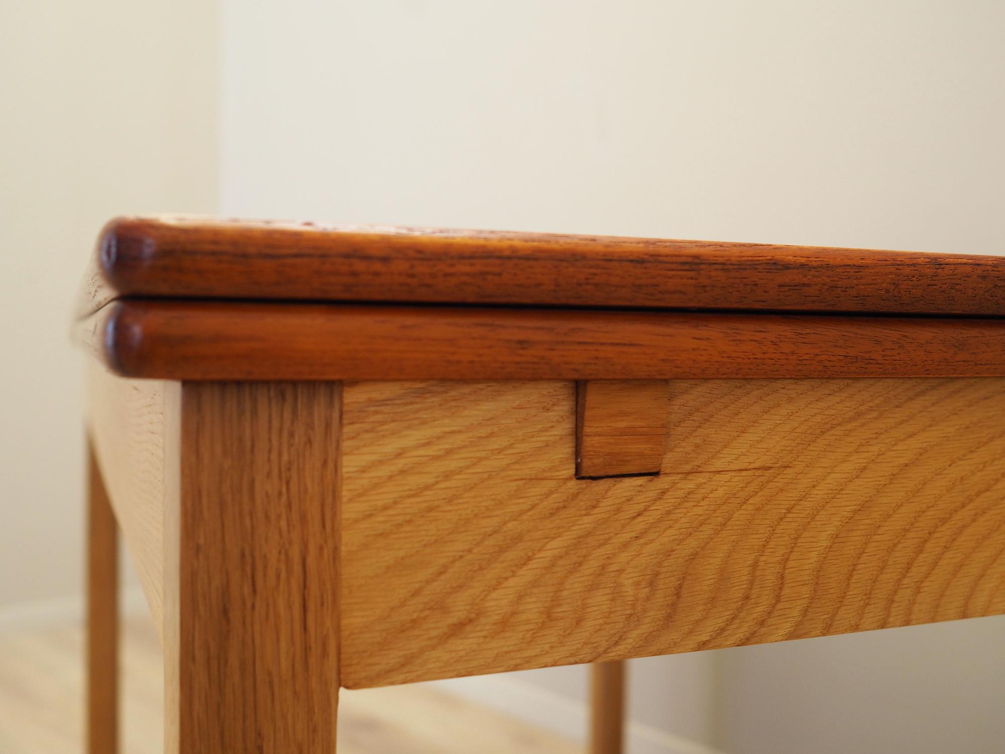 Extendable table, Danish Design, 1970s, Manufacturer: SKM 8